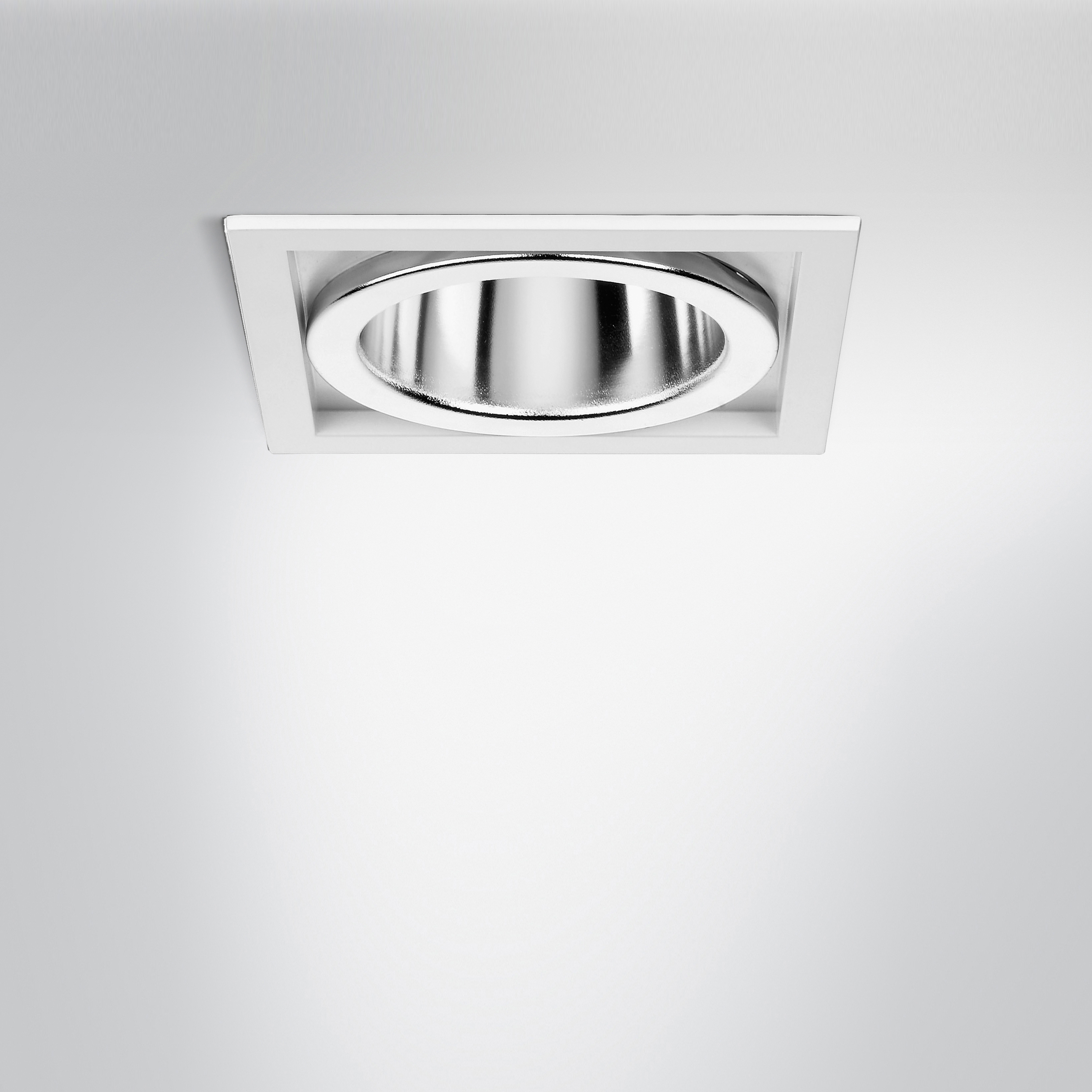 Mostra il prodotto Quantum 130 | mediumbeam adjustable del produttore Arcluce