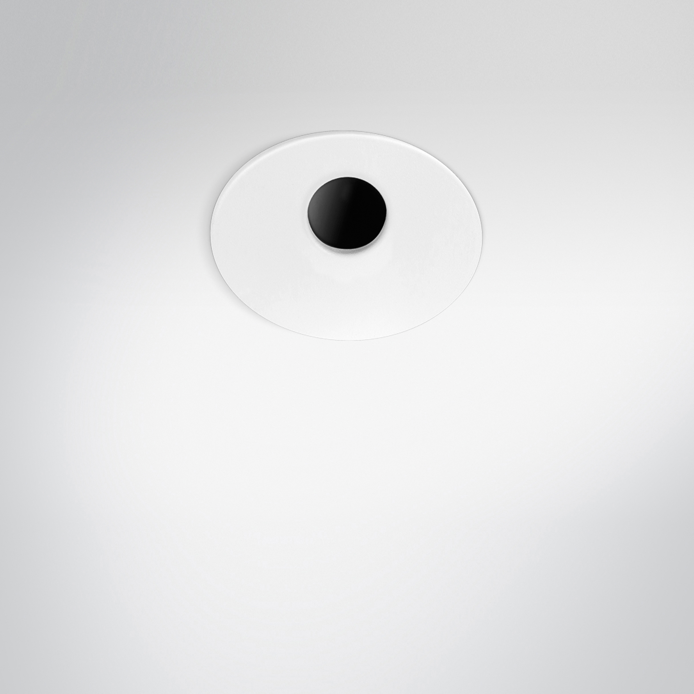 Mostra il prodotto DiMilano 60 | round pinhole asymmetrical del produttore Arcluce