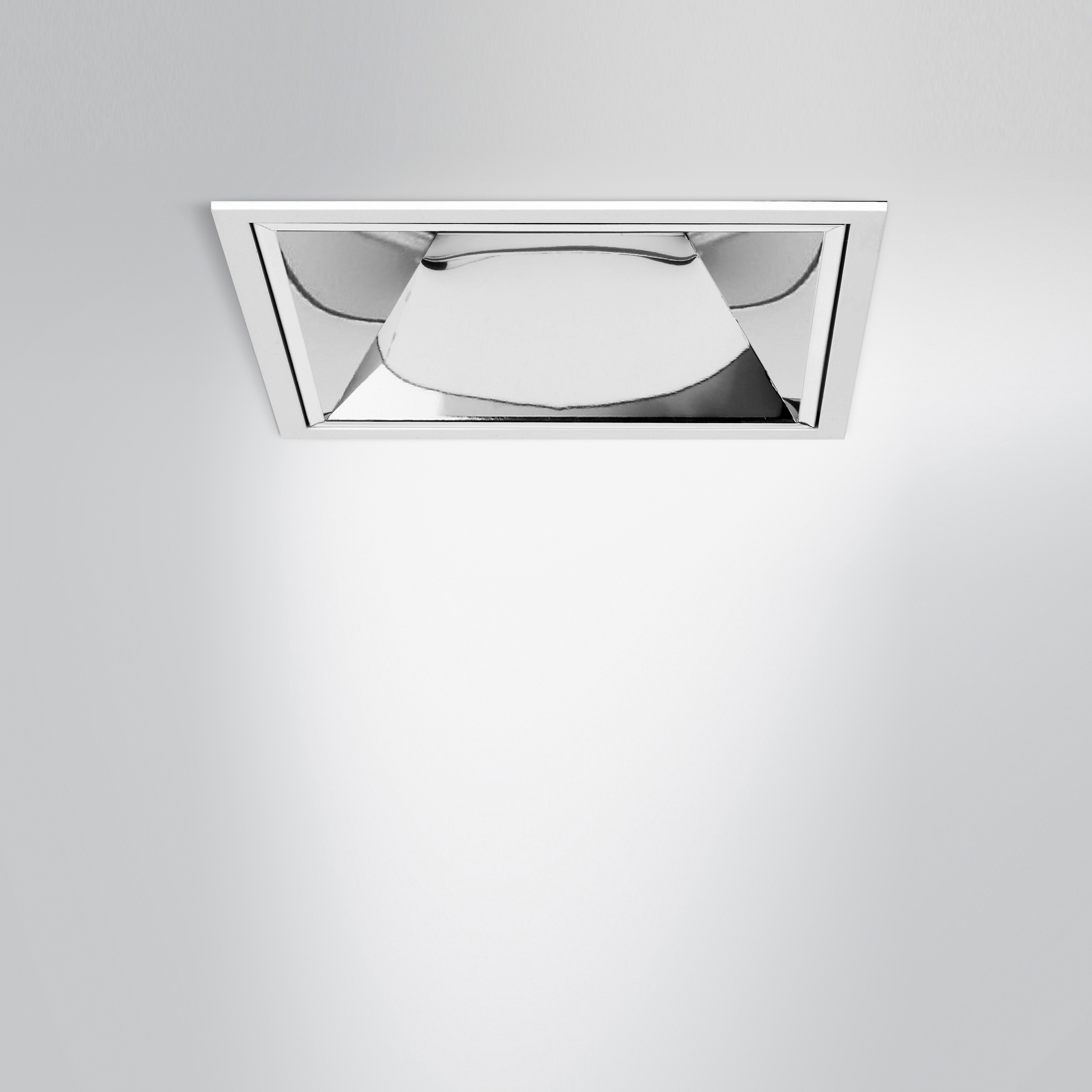 Mostra il prodotto Quantum 210 | mediumbeam without glass del produttore Arcluce
