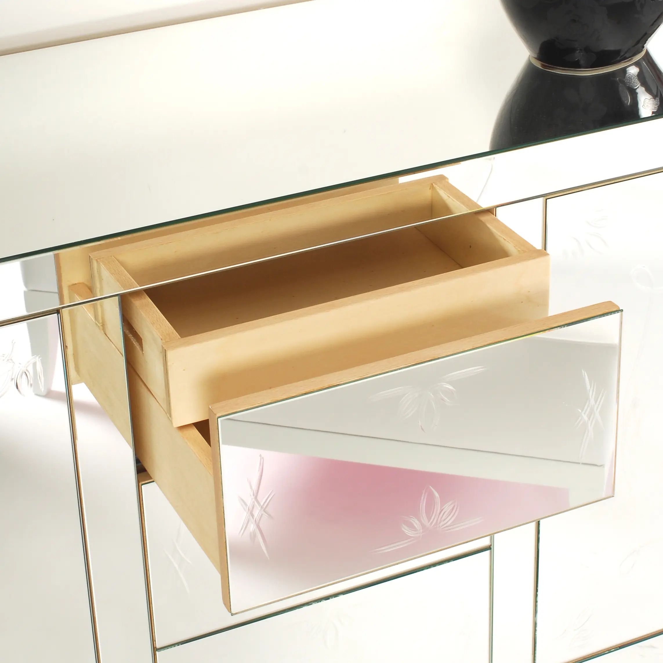Boca do lobo - Metropolitan sideboard