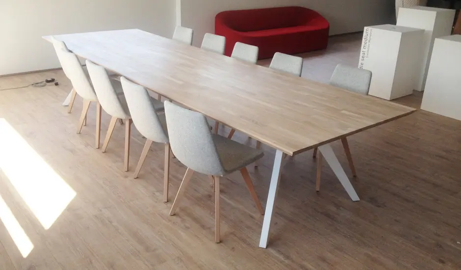 dutchglobe - Oak V Square Round
