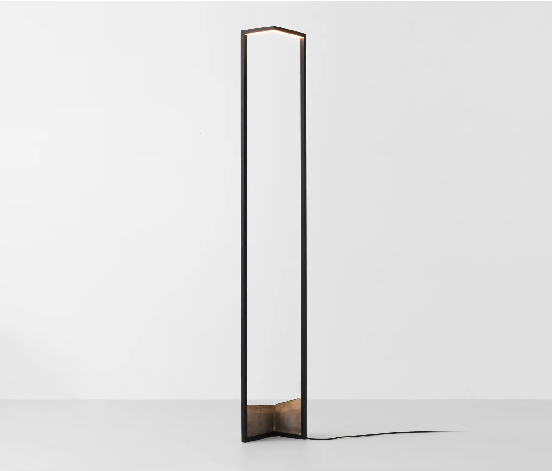 Resident - Foundry Floor Light