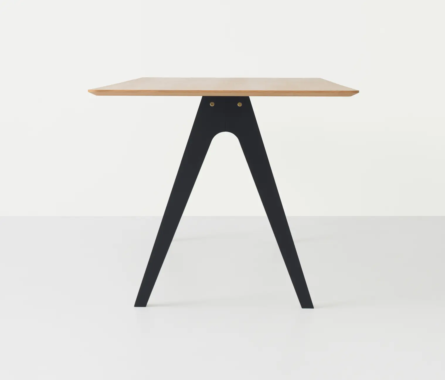 Resident - Scholar Table