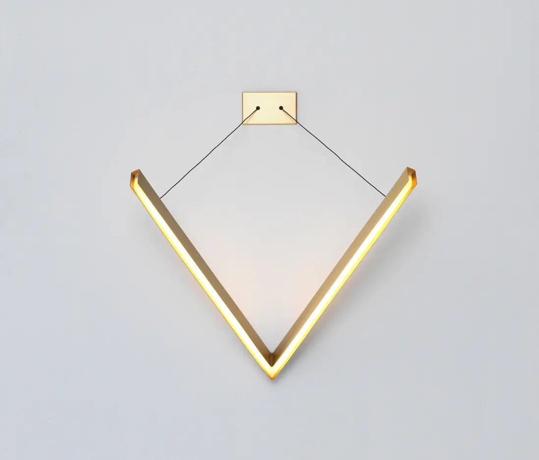Resident - V-Wall Light