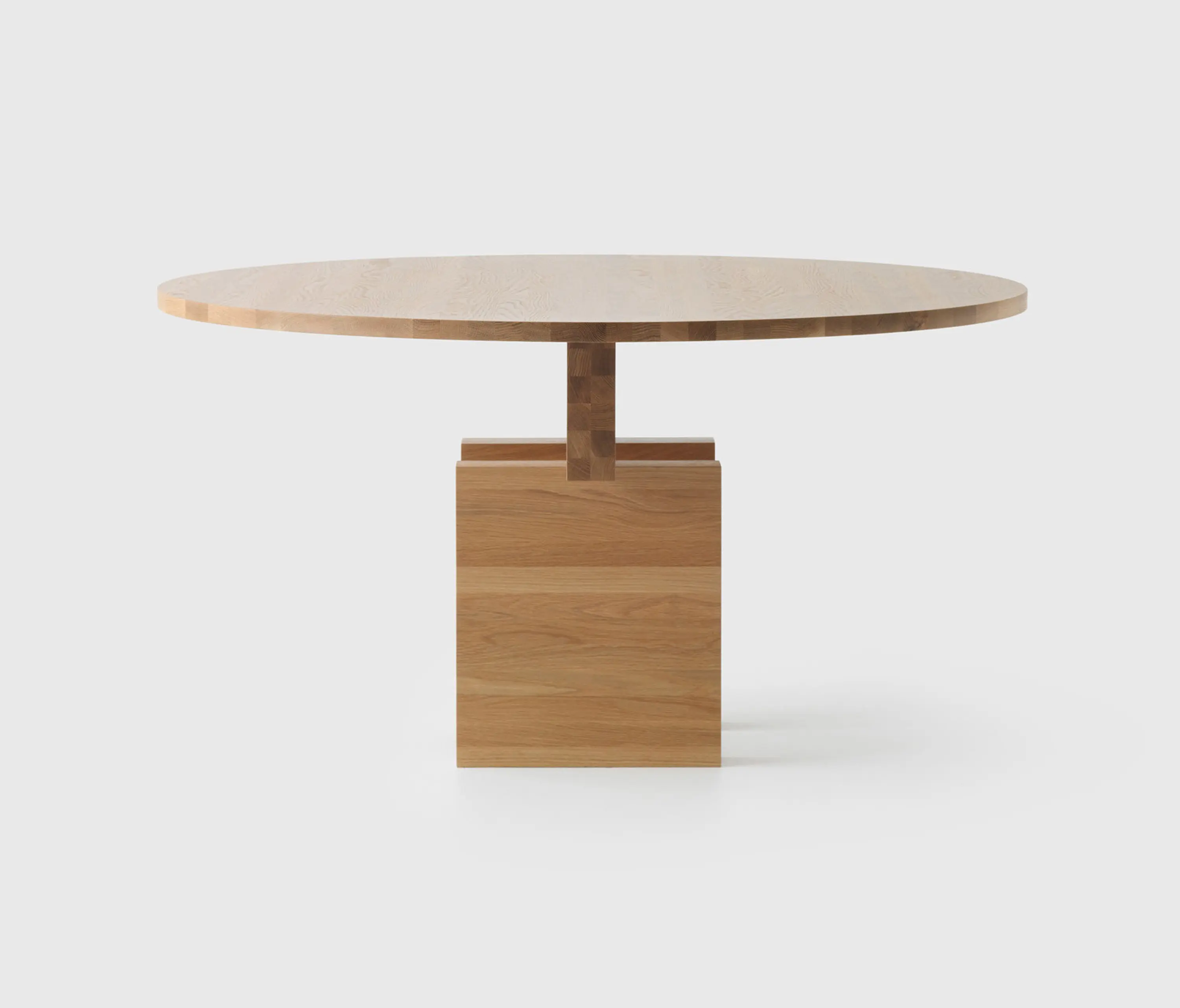Resident - Plane Dining Table Round -  Natural