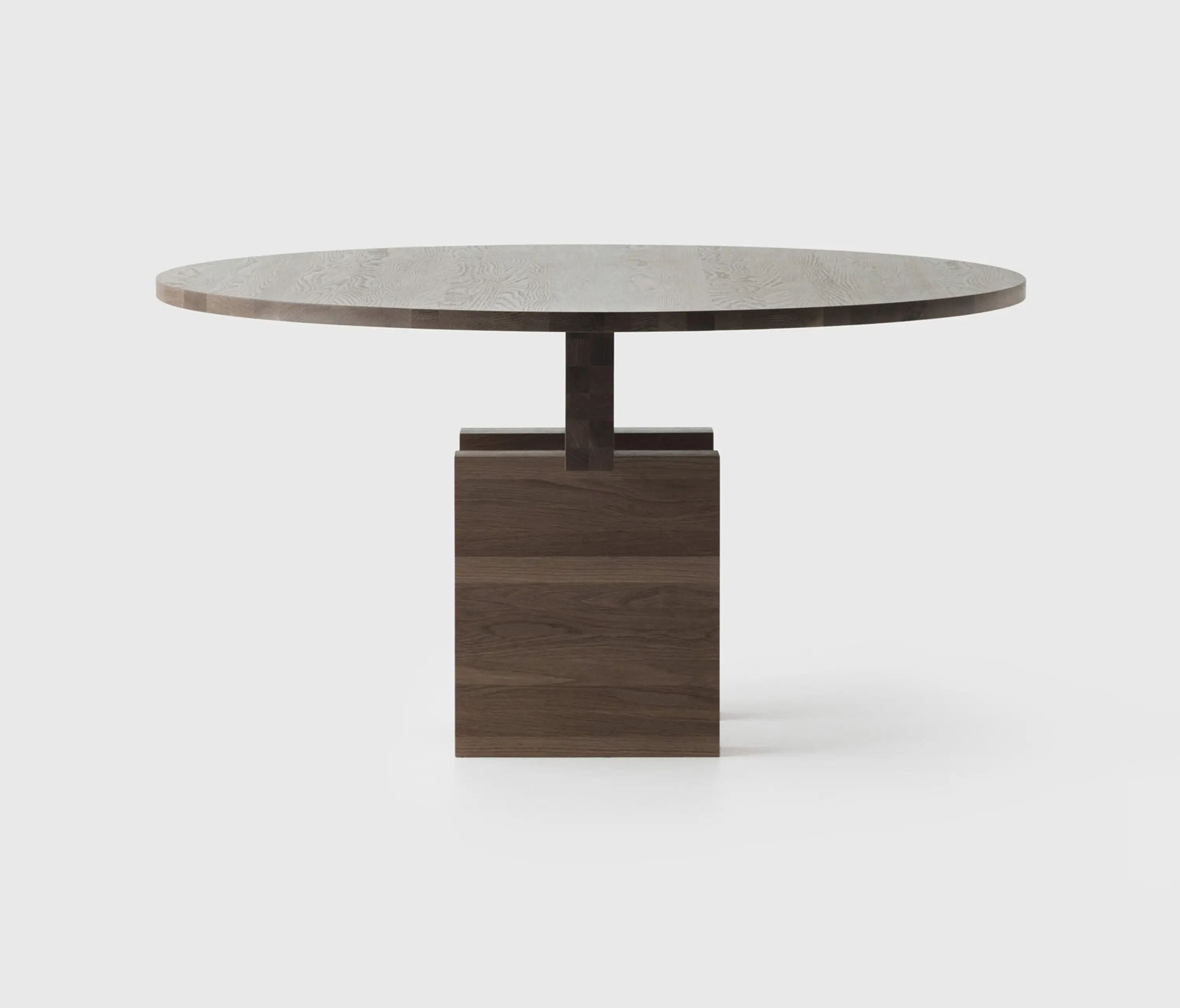 Resident - Plane Dining Table Round - Umber