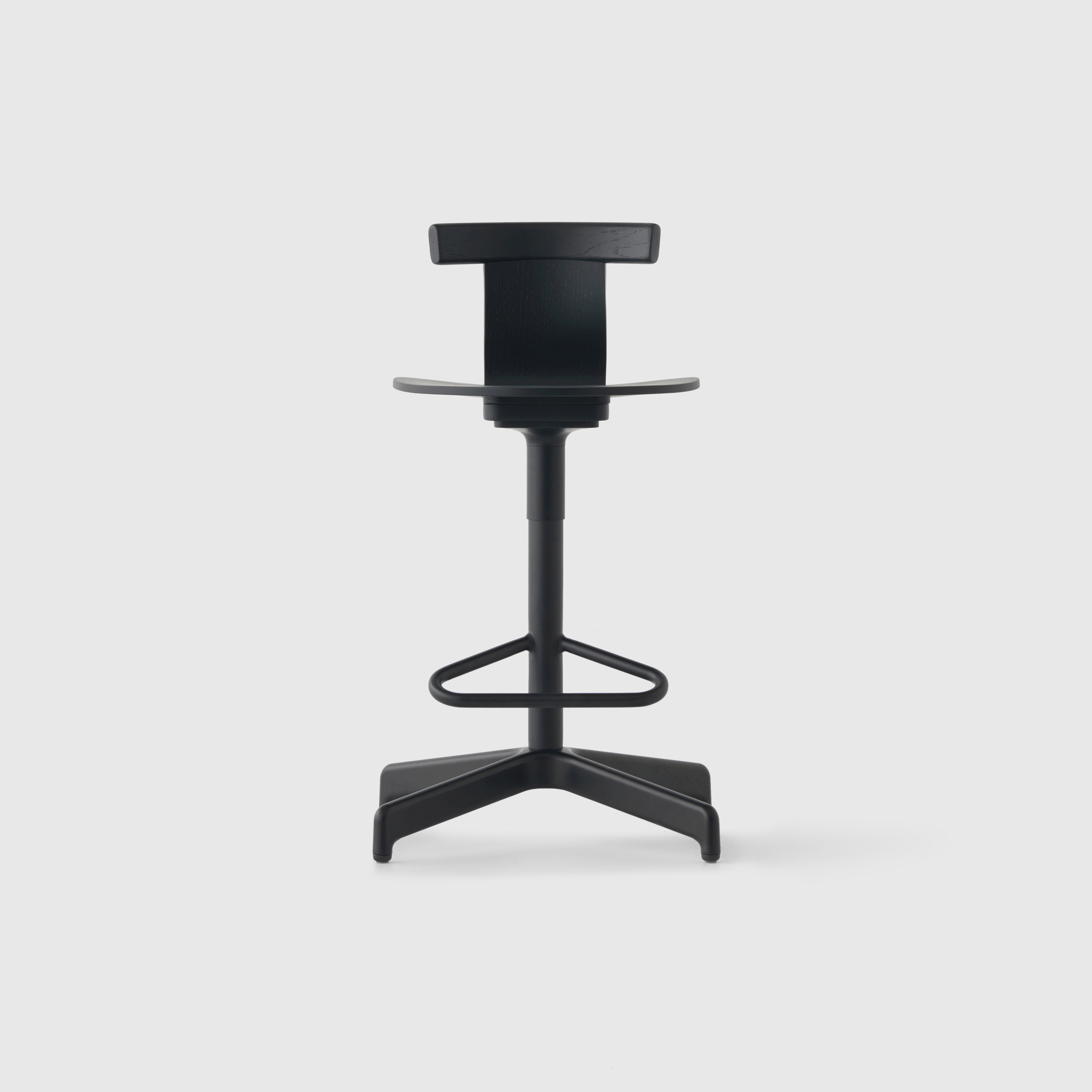 Produkt Jiro Counter Stool - Natural - Black Base des Herstellers Resident anzeigen