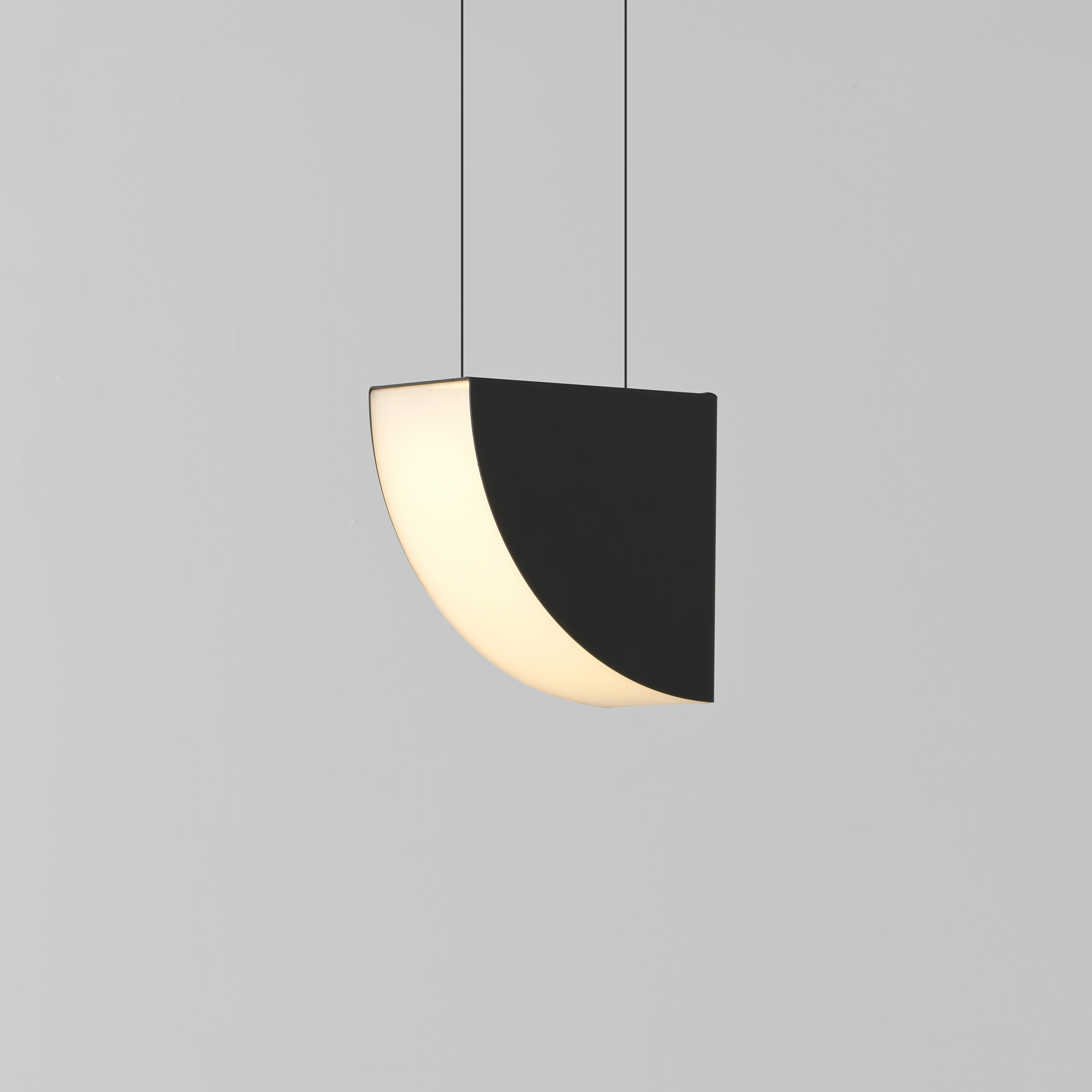 Mostrar el producto Phase Pendant Small - Dark Bronze del fabricante Resident