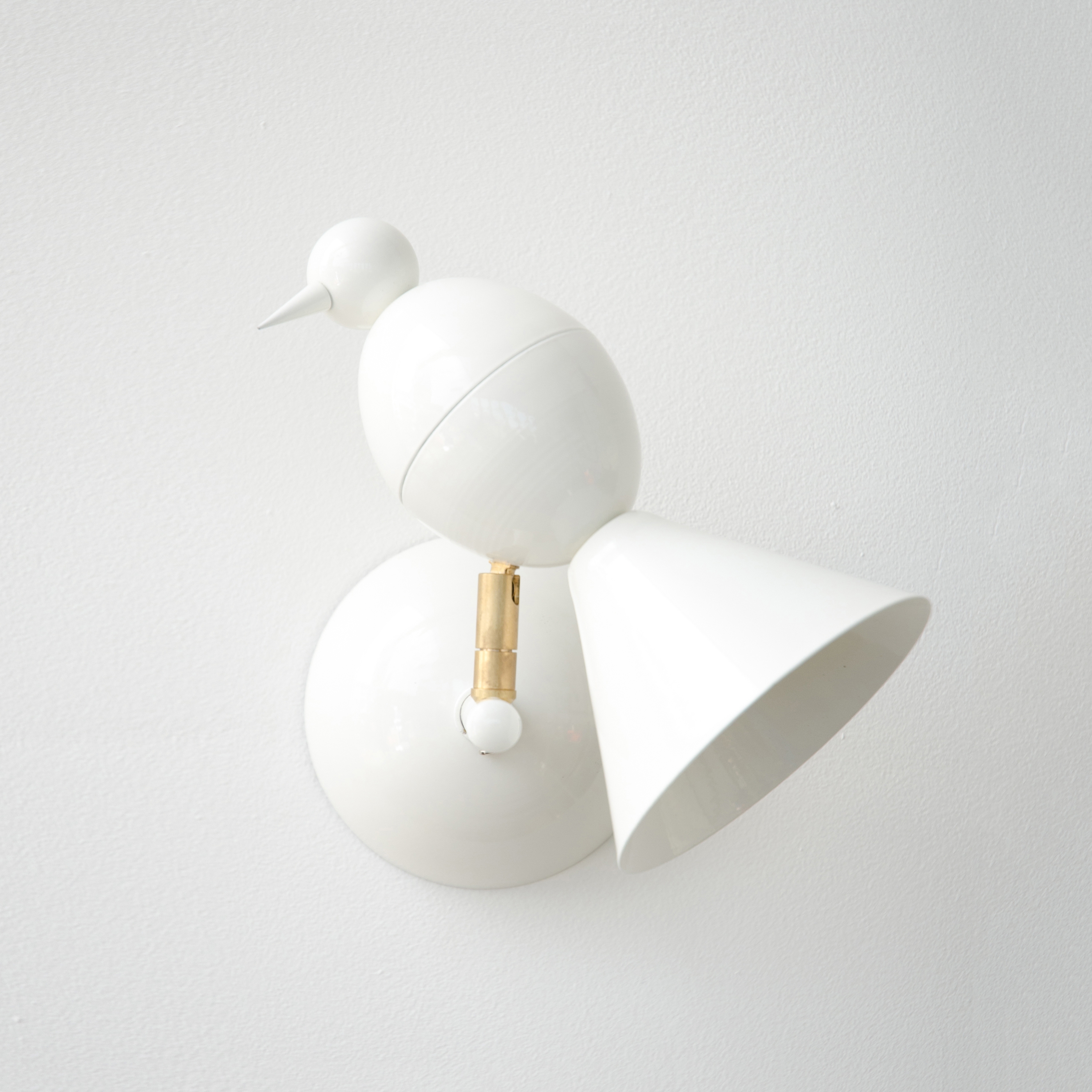 Mostra il prodotto Alouette Wall lamp del produttore Atelier Areti
