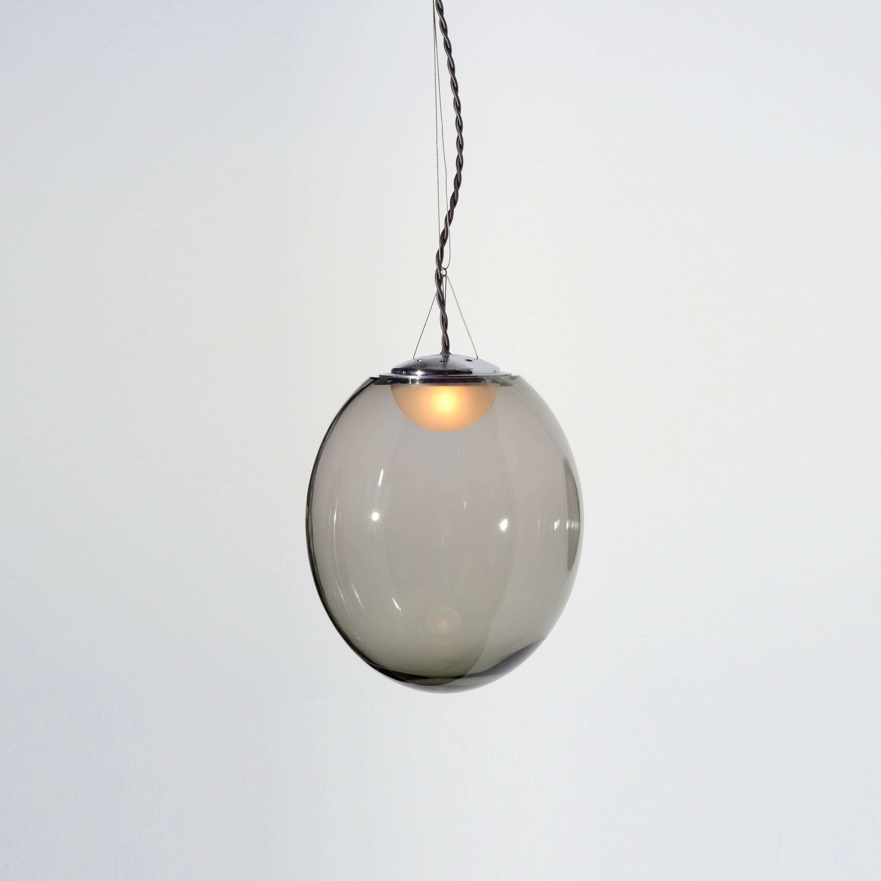Mostra il prodotto Gris del produttore Atelier Areti