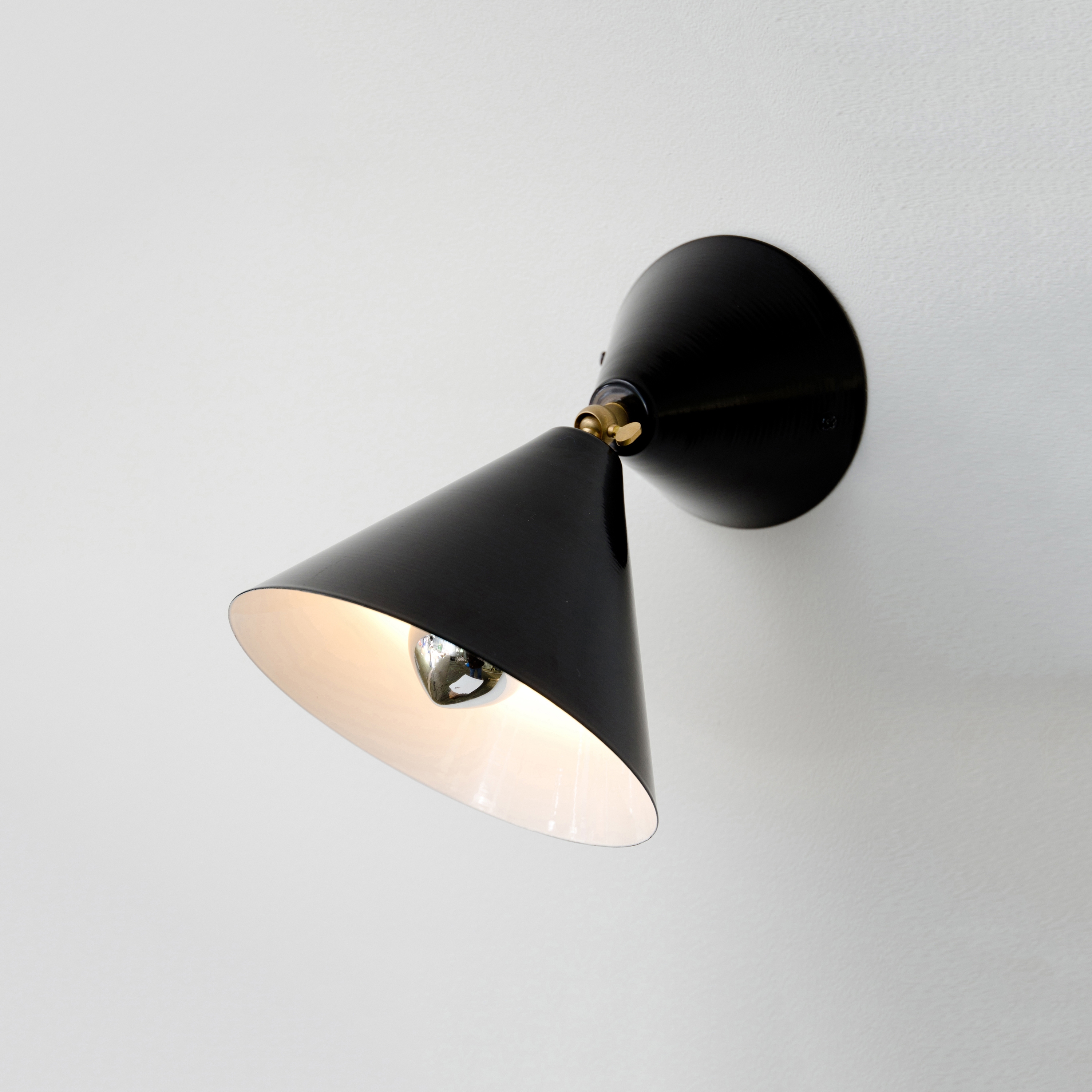 Cone Lamp