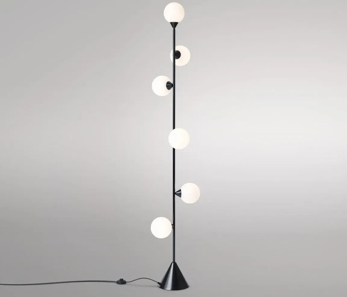 Atelier Areti - Vertical Globe