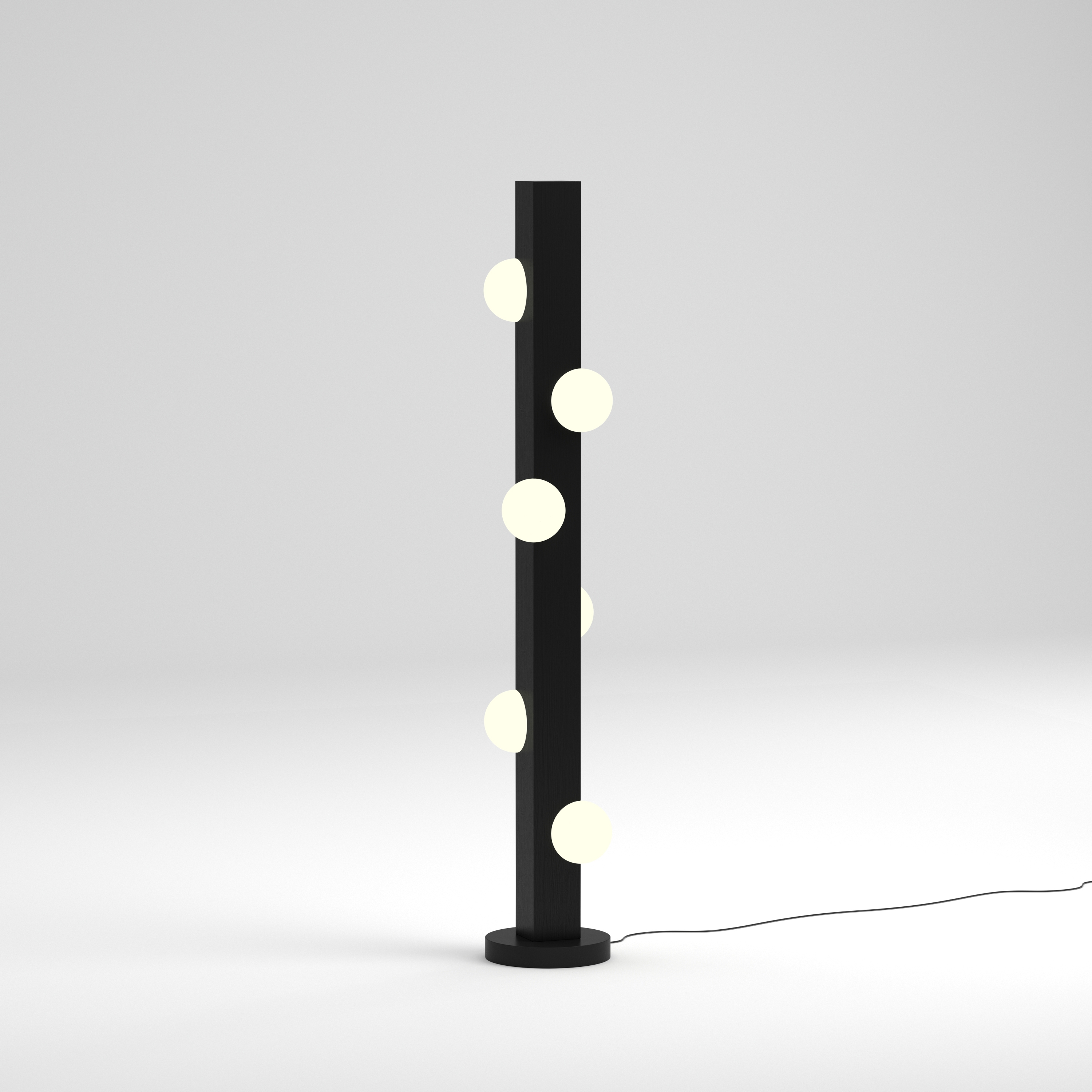 Display product Oyster 439OL-F01 from manufacturer Atelier Areti