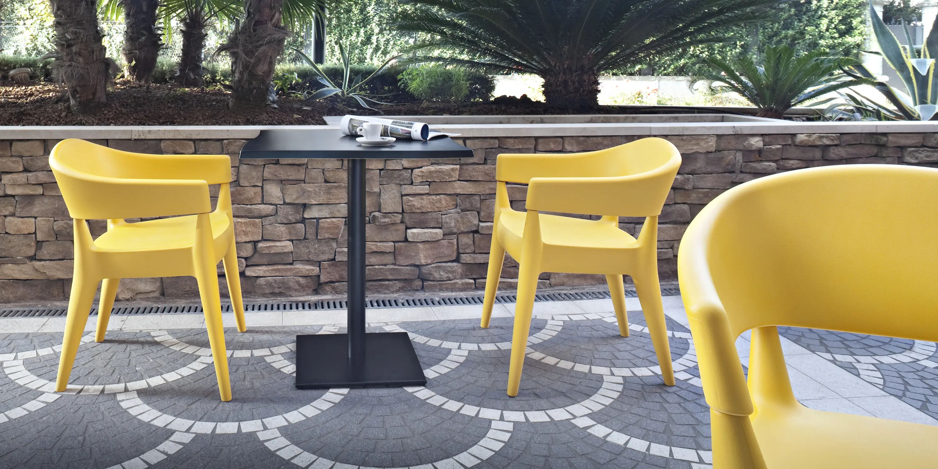 ALMA Design - Jo Armchair