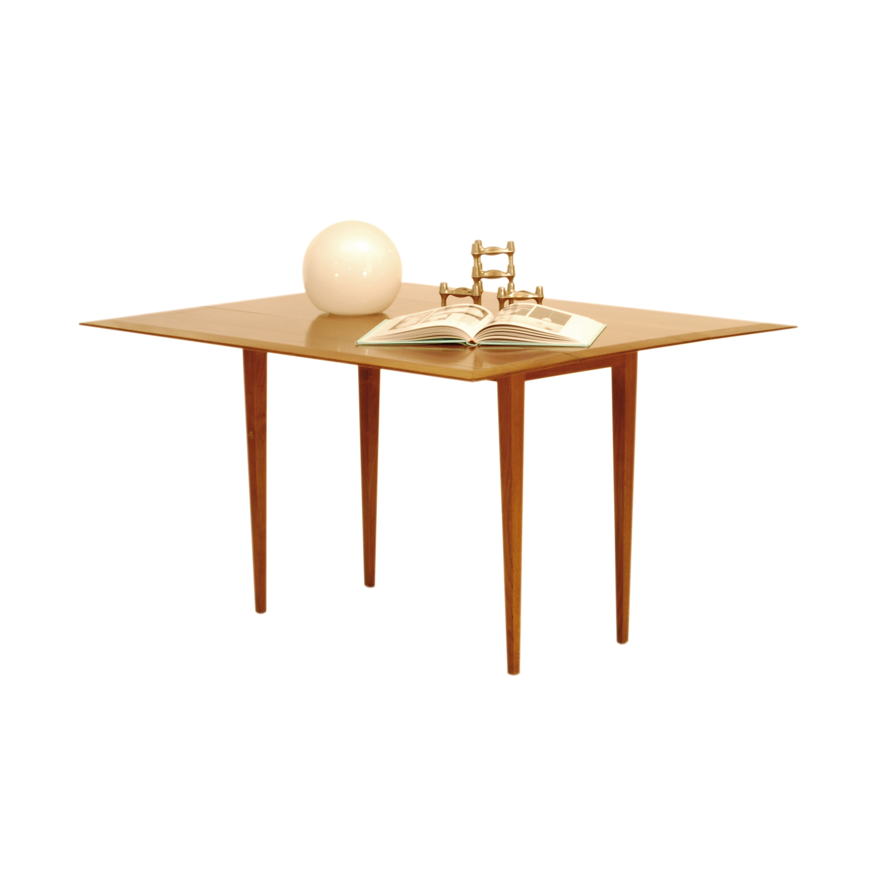 Produkt Tavolo Regency des Herstellers Plinio il Giovane anzeigen