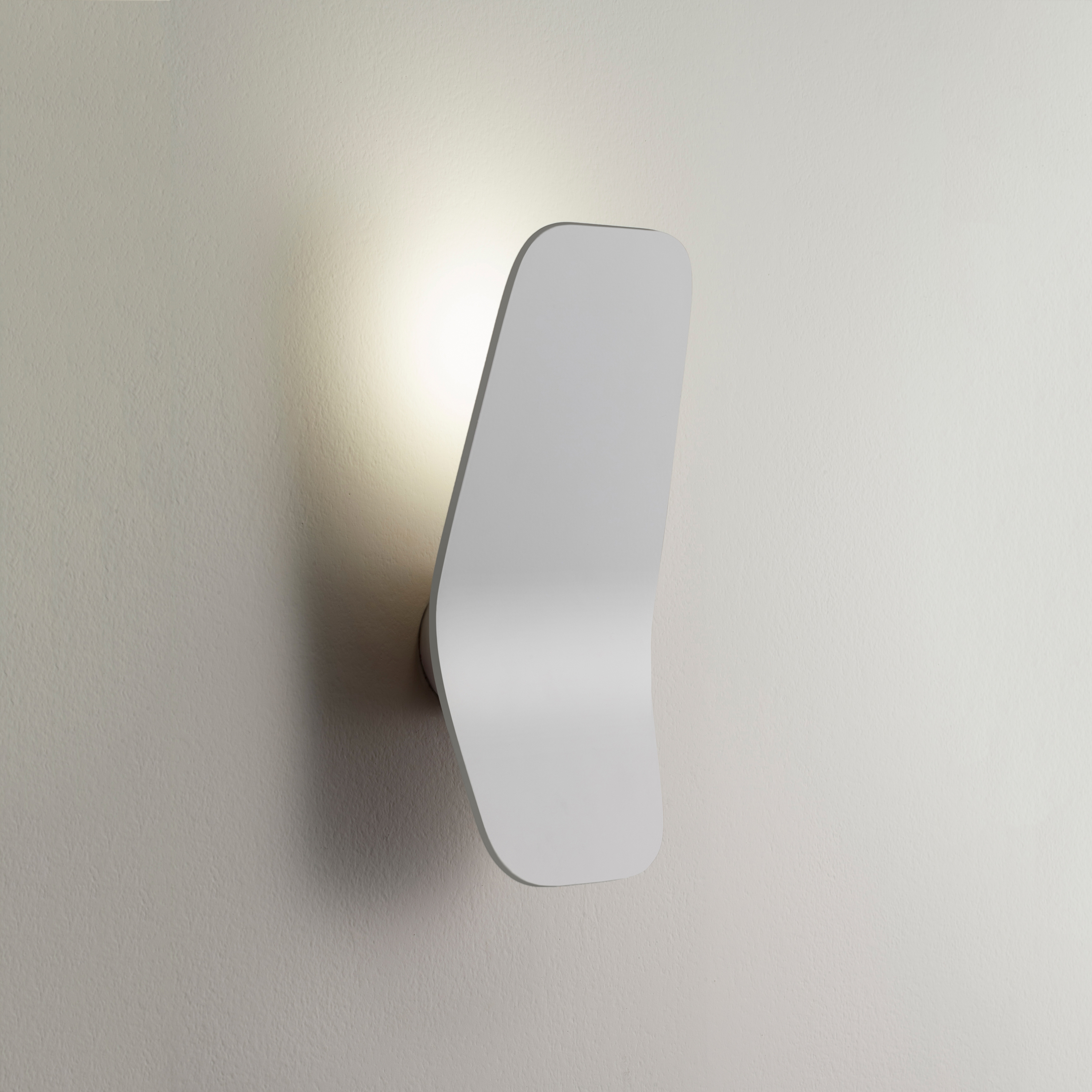 Display product Casablanca Ashiya Wall Luminaire from manufacturer millelumen