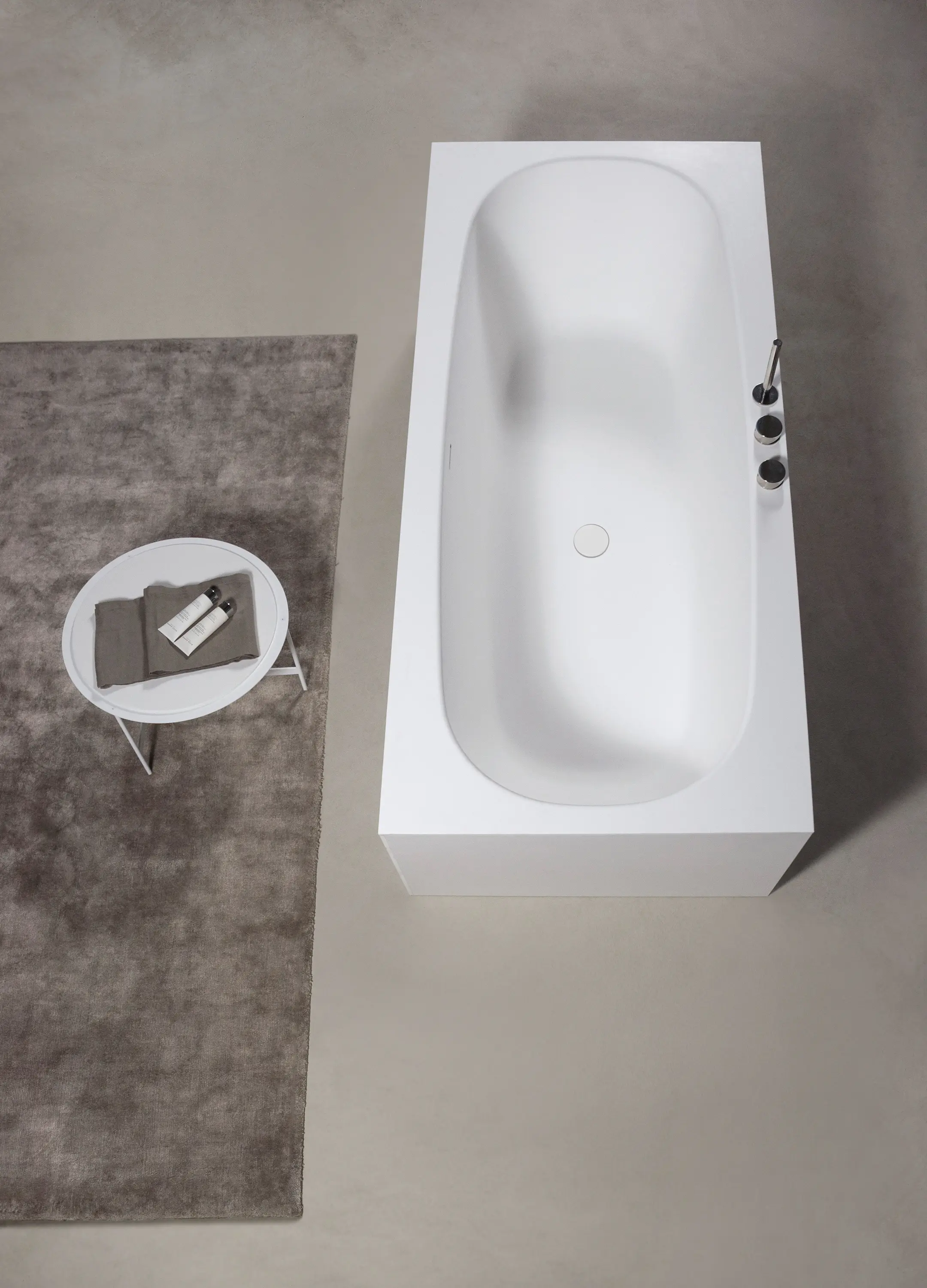 MAKRO - Suite