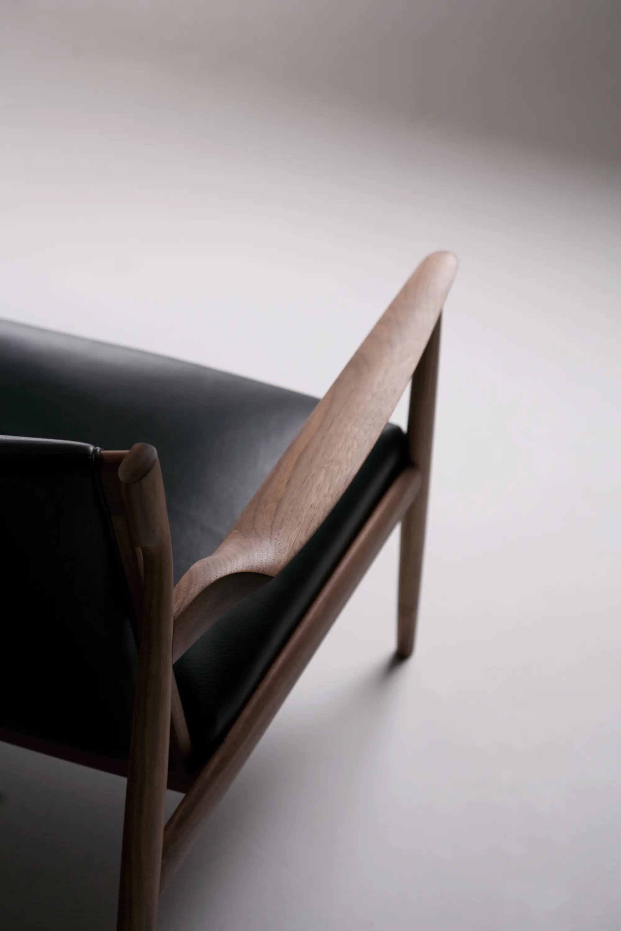 Ritzwell - CLAUDE | Armchair