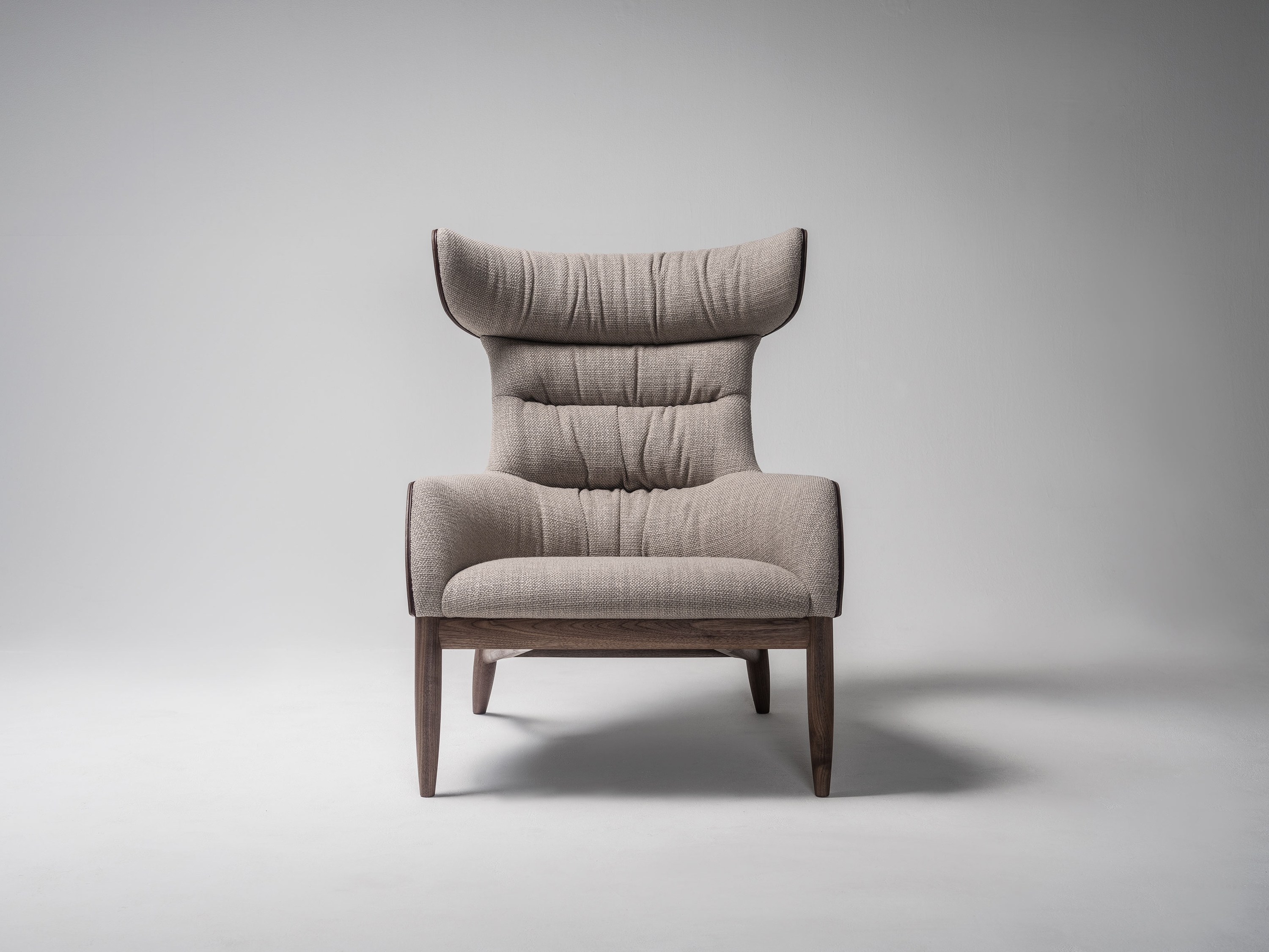 Display product BEATRIX | High-Back Easy Chair from manufacturer Ritzwell