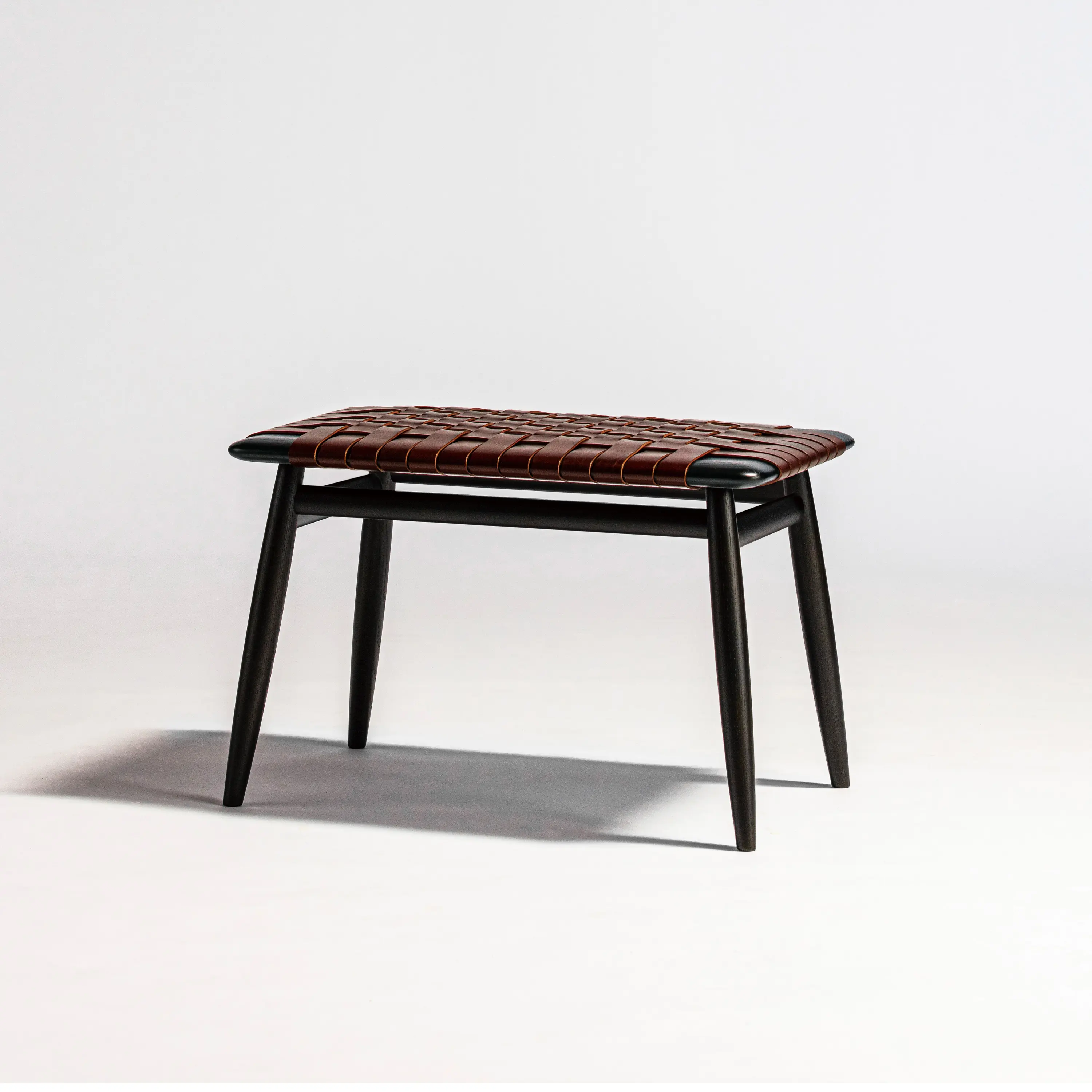 Ritzwell - MO BRIDGE | Stool (M)