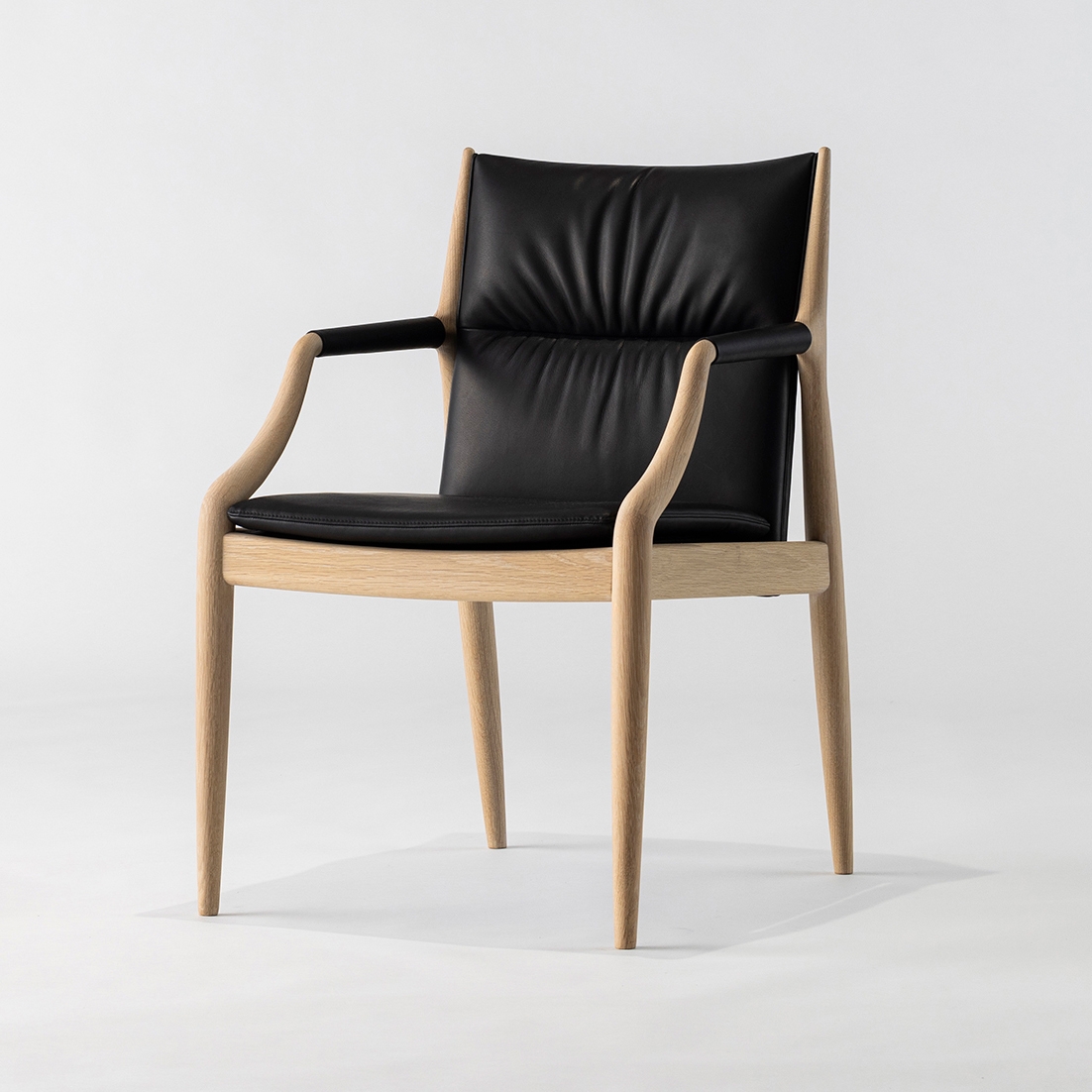Display product CONSTANTINO |  Armchair
 from manufacturer Ritzwell