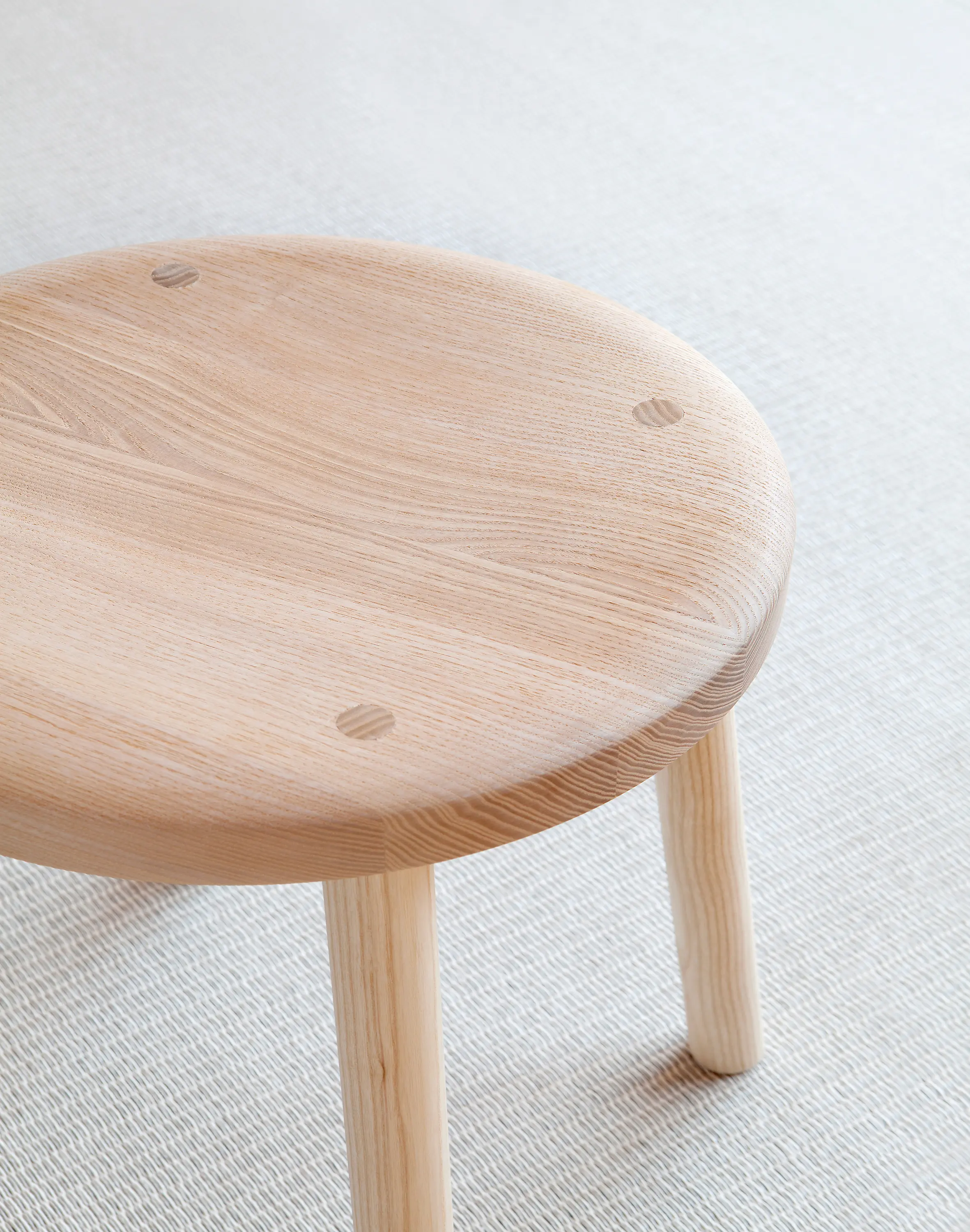 Nikari - Storia | Stool