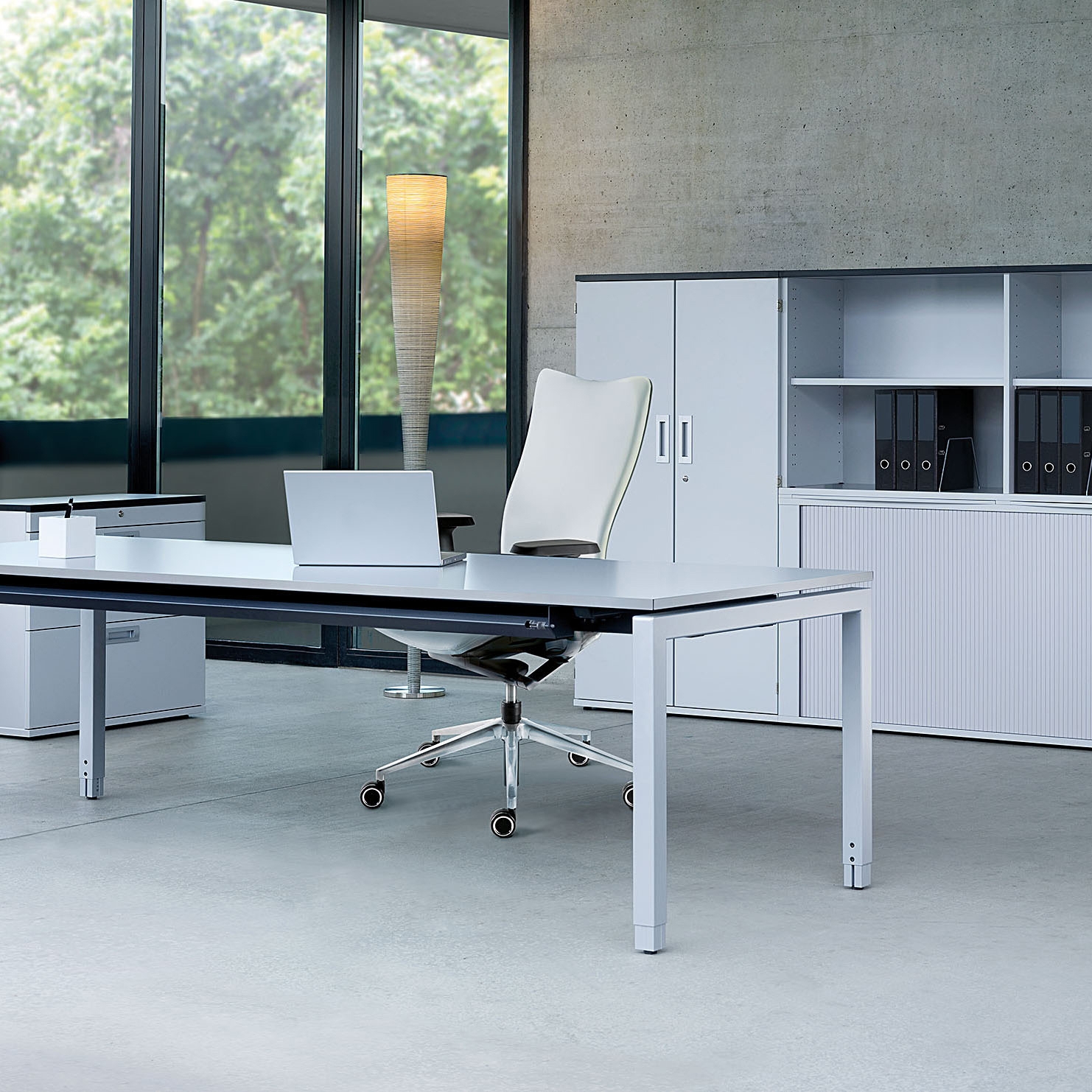 SYSTEMS FURNITURE