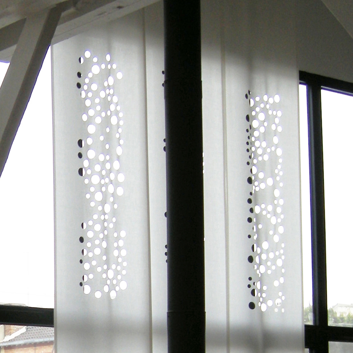 Display product Bubbles from manufacturer Lily Latifi