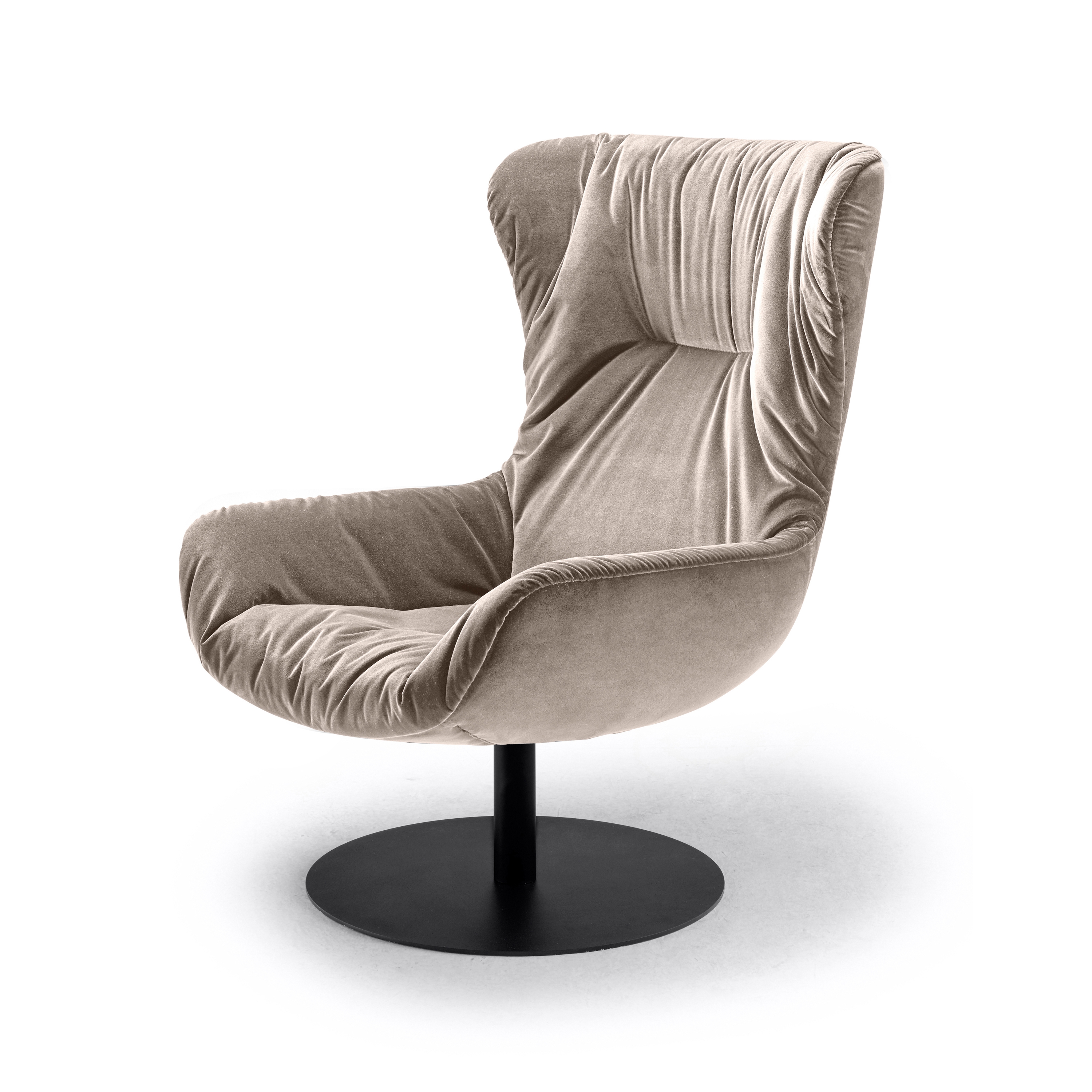 Leya | Wingback Chair with central leg
