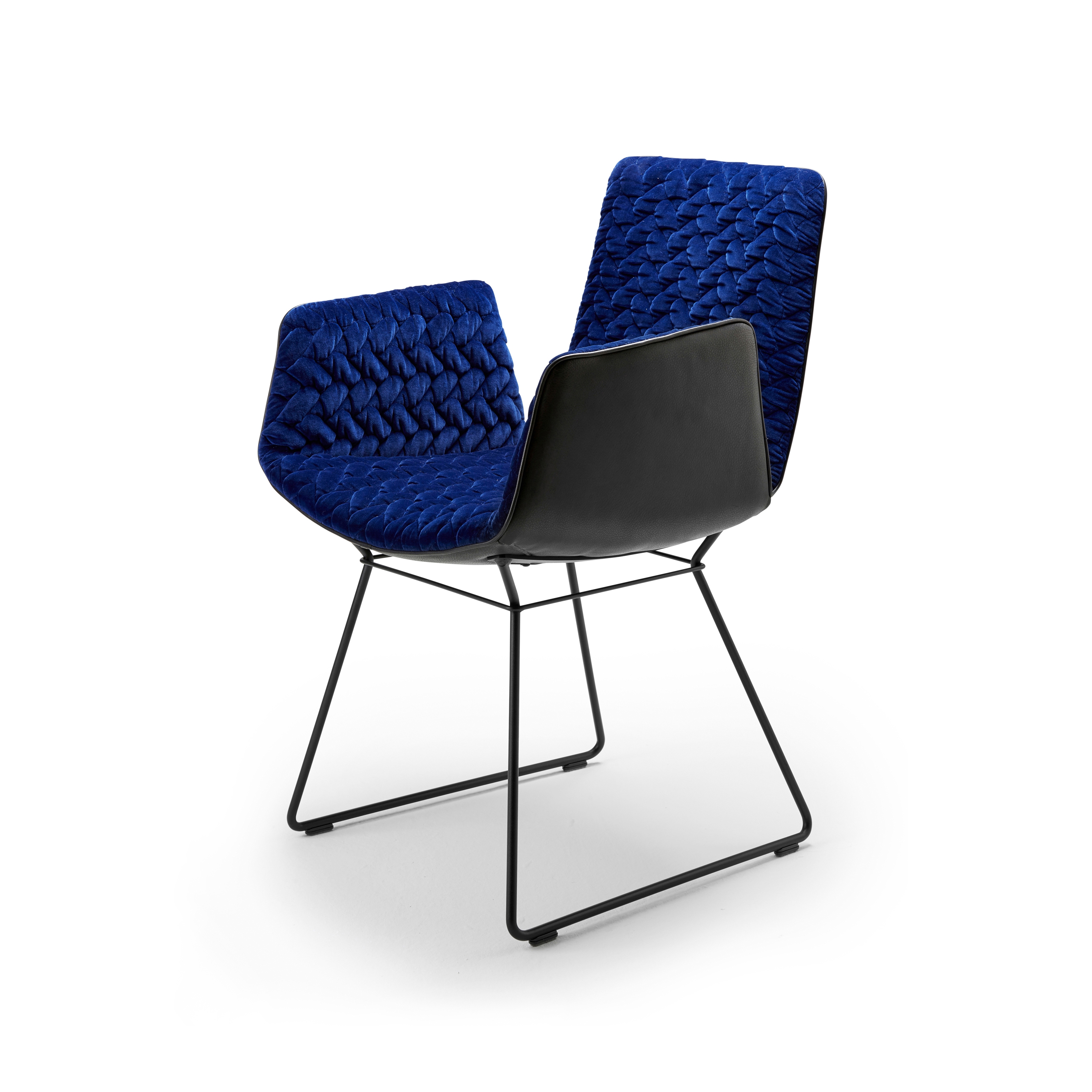 Display product Amelie | Armchair High with wire frame from manufacturer FREIFRAU MANUFAKTUR