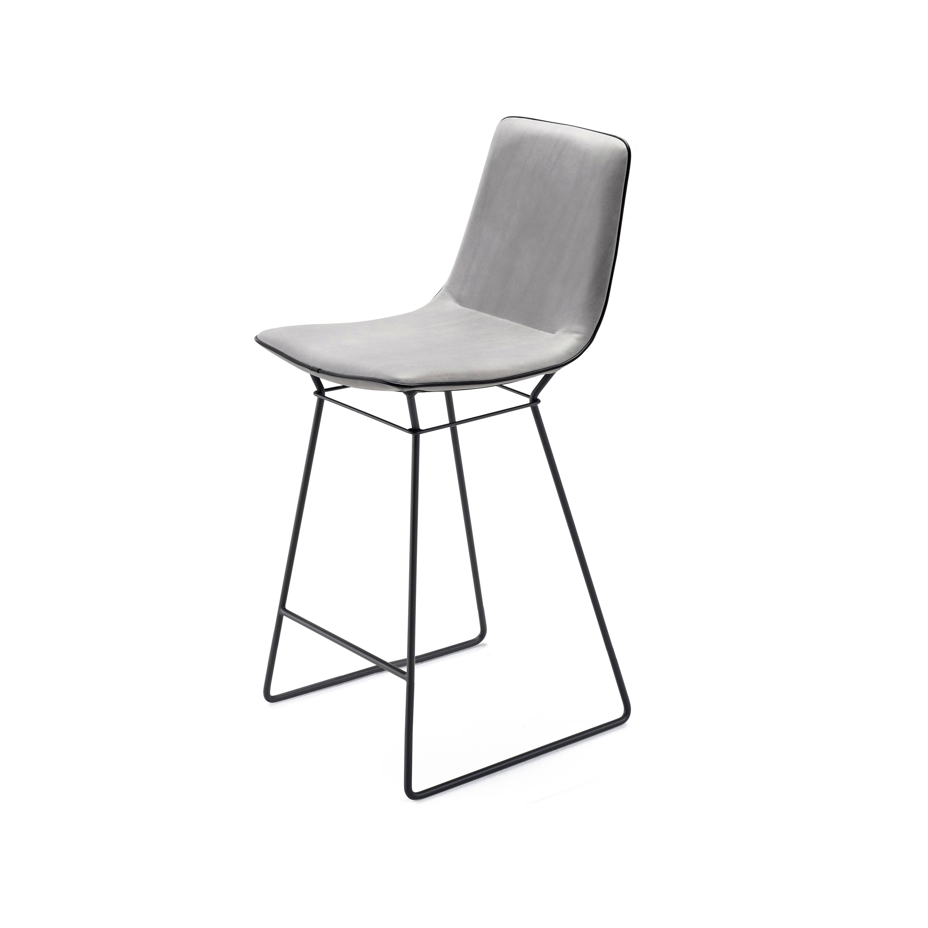 Display product Amelie | Kitchen Stool High from manufacturer FREIFRAU MANUFAKTUR