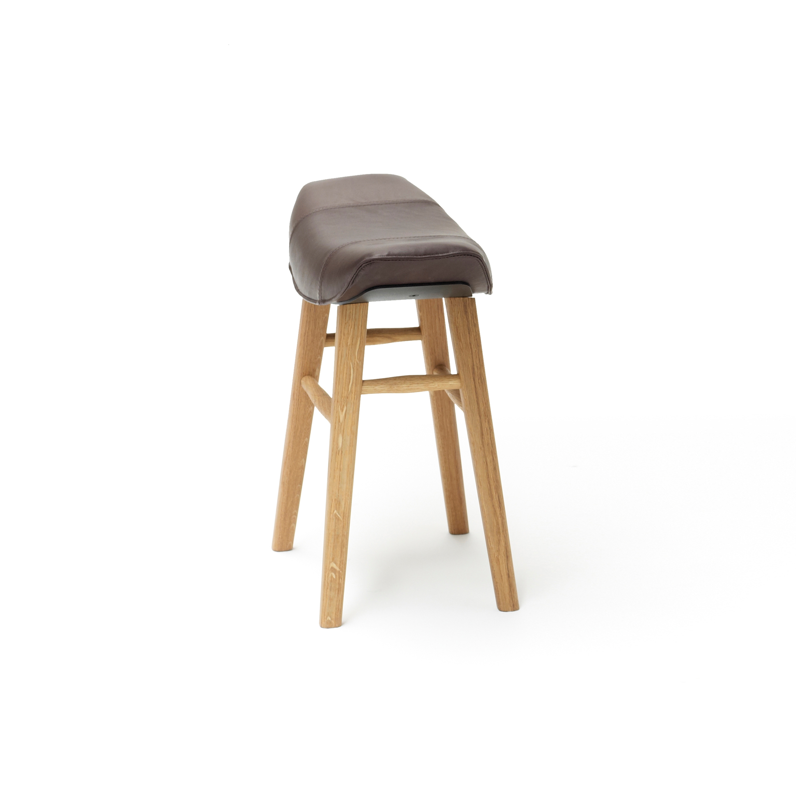 Kya | Stool Seat with wooden frame
