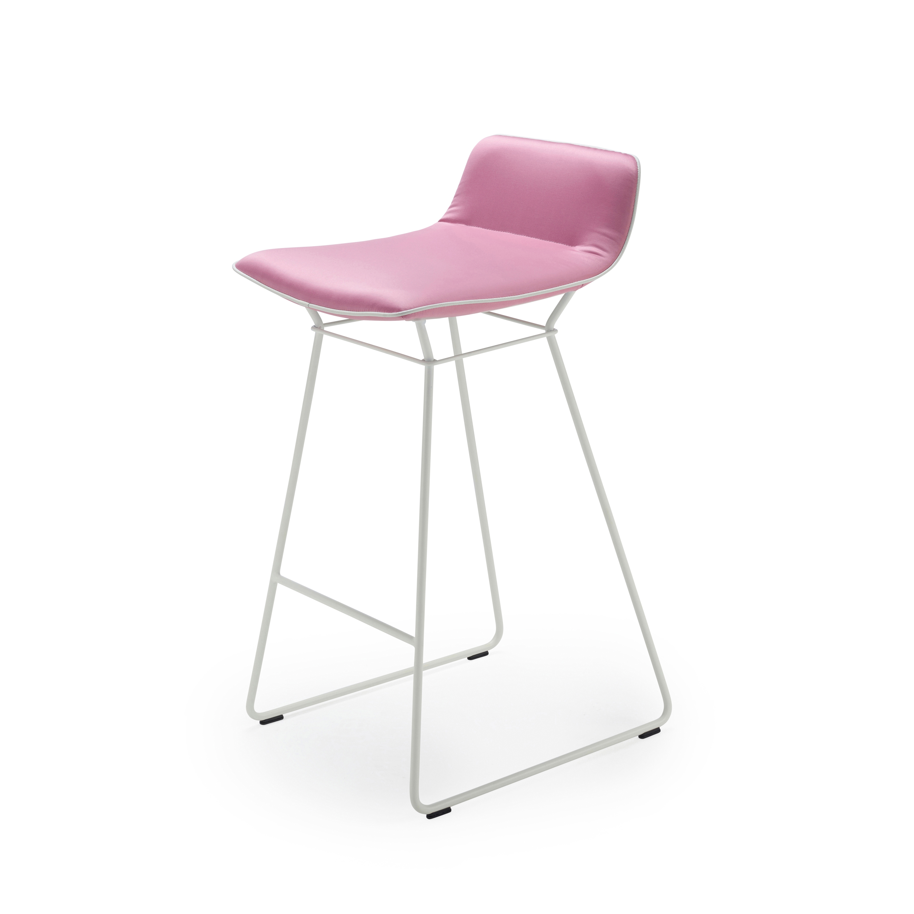 Produkt Amelie | Counter Stool Low des Herstellers FREIFRAU MANUFAKTUR anzeigen