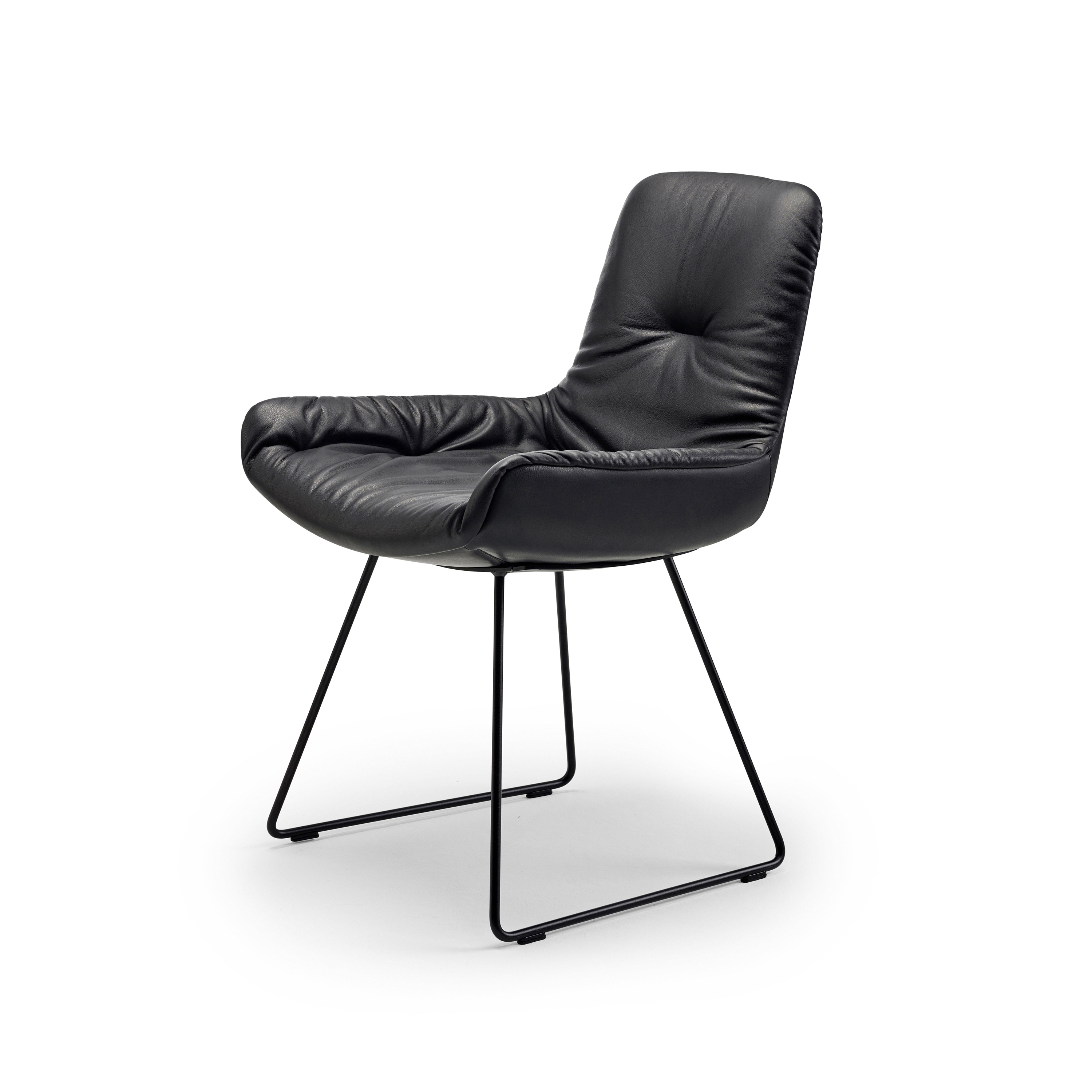 Display product Leya | Armchair Low with skid frame from manufacturer FREIFRAU MANUFAKTUR