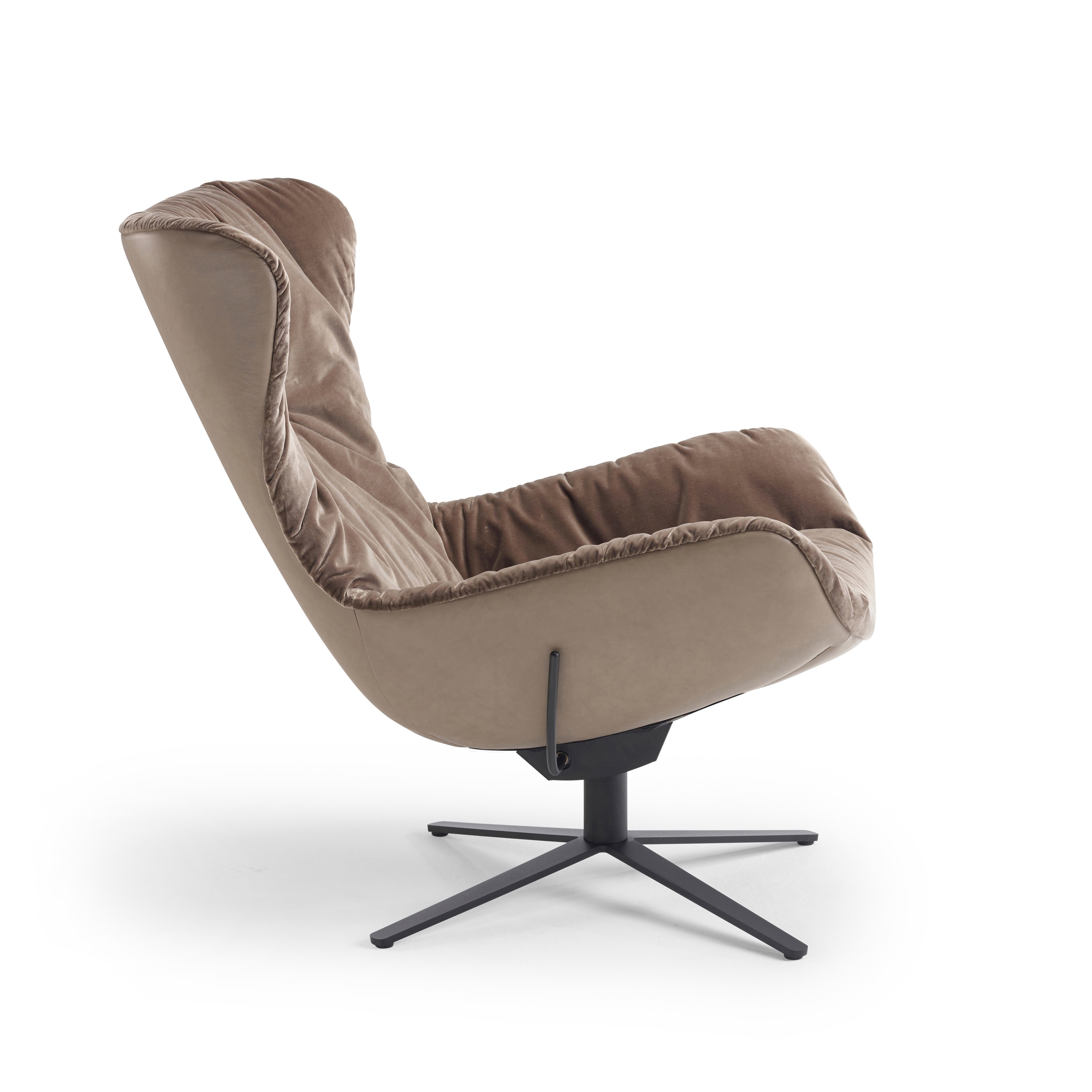 Leya | Wingback Chair with x-base frame with rocker / tilting mechanism