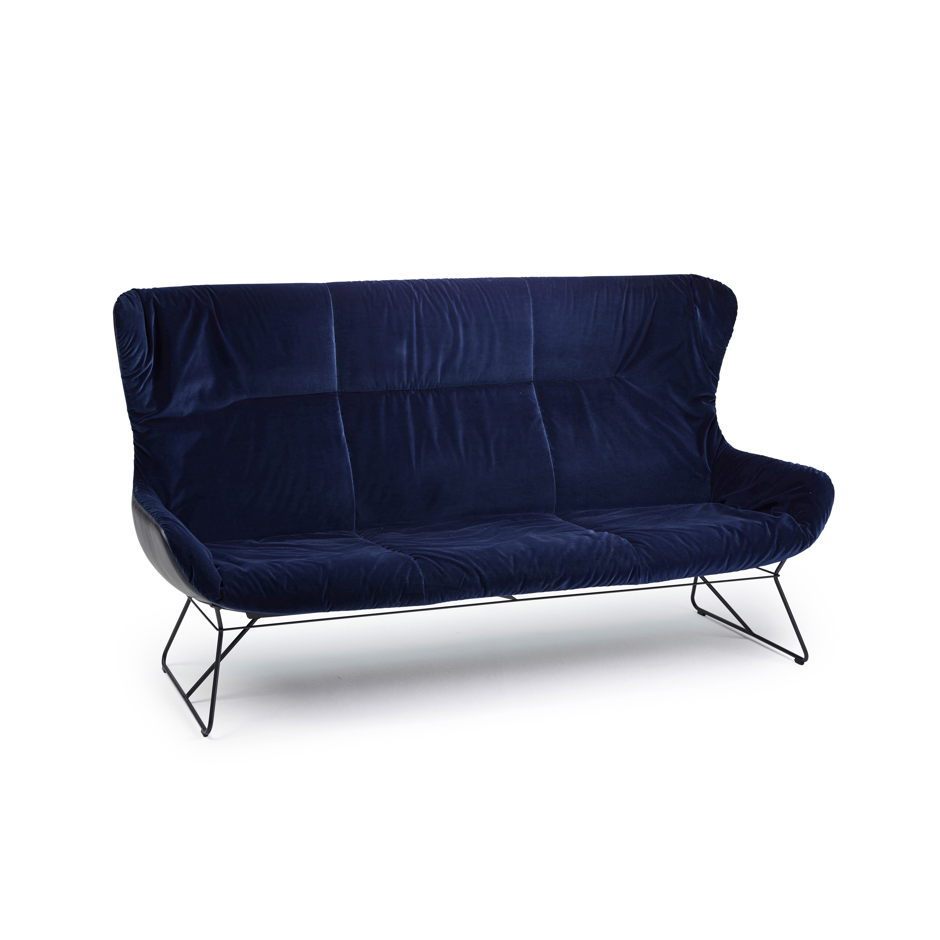 Afficher le produit Leya | Wingback Couch du fabricant FREIFRAU MANUFAKTUR