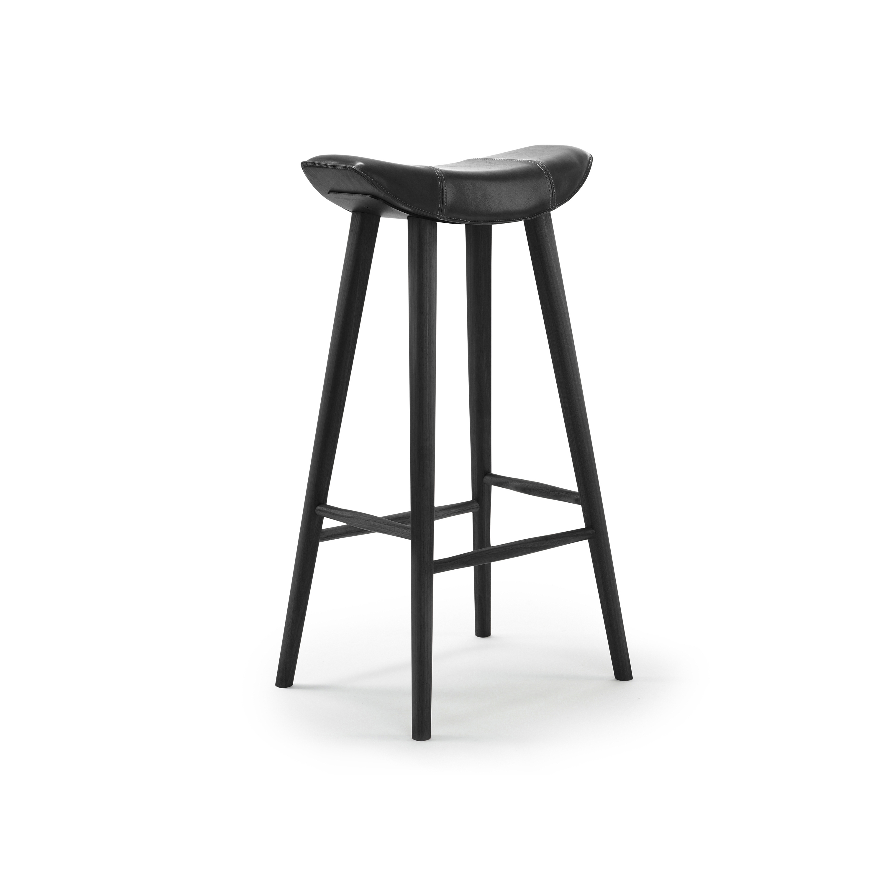 Kya | Barstool with wooden frame