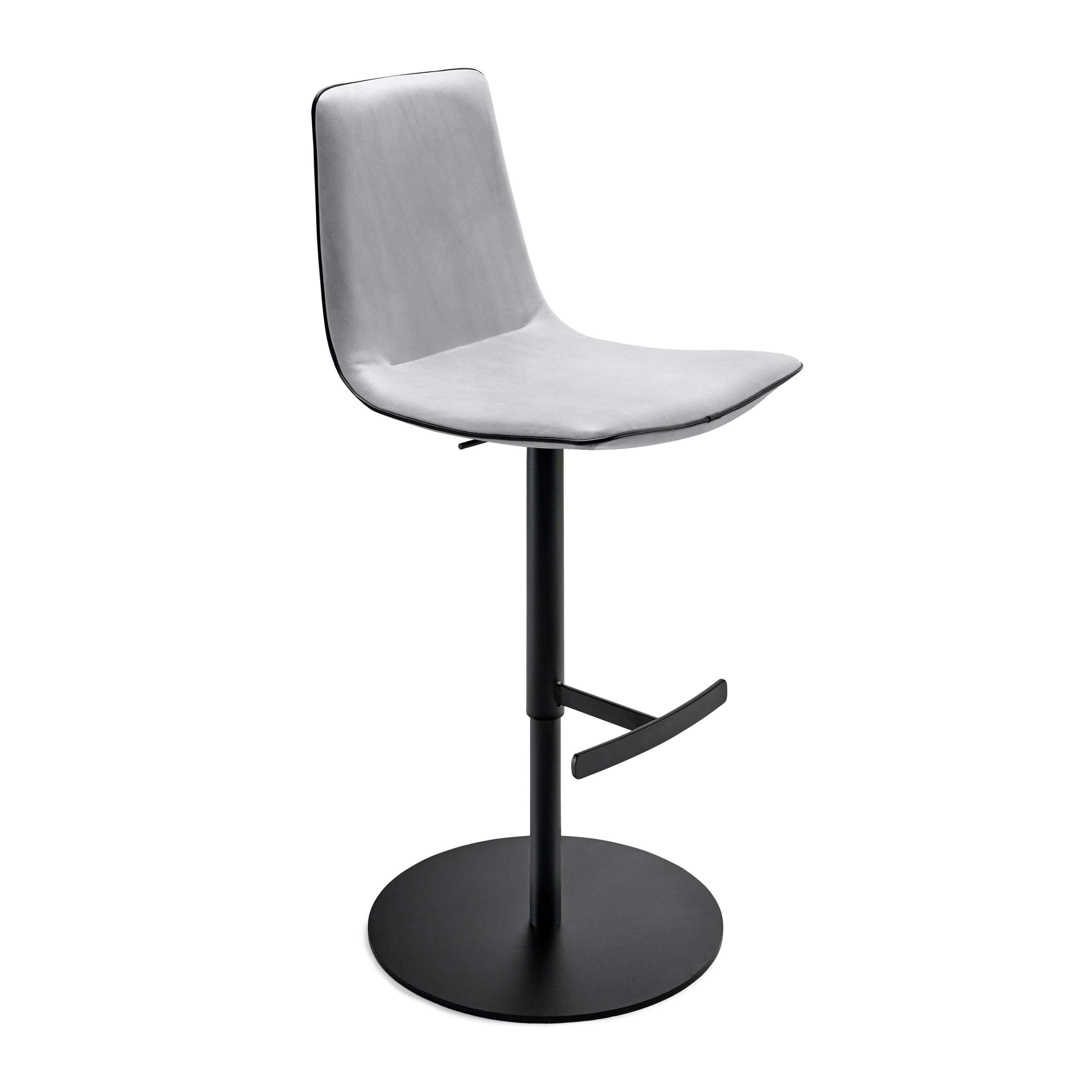 Mostrar el producto Amelie | Barstool High with column foot del fabricante FREIFRAU MANUFAKTUR