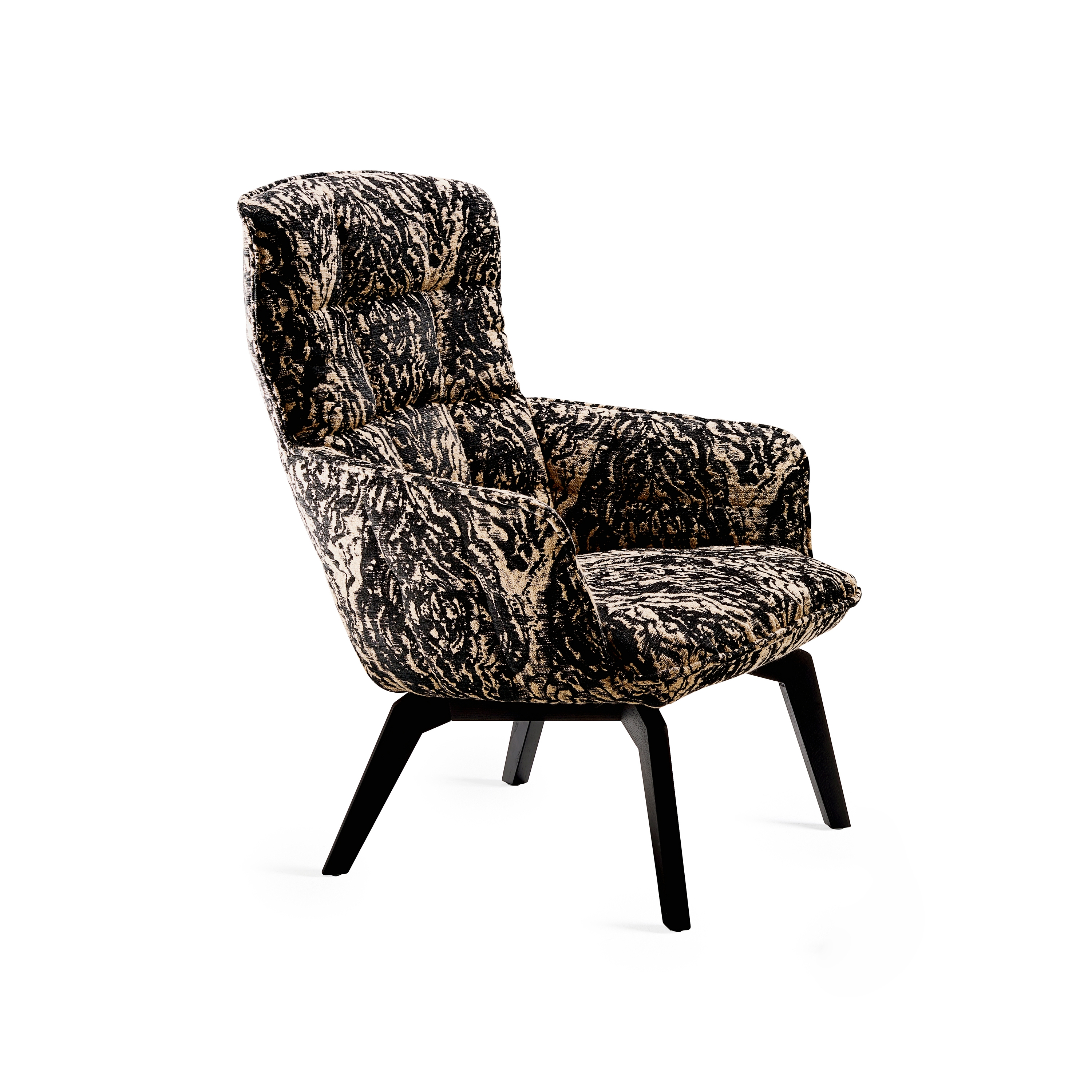 Mostra il prodotto Marla | Easy Chair High with wooden frame del produttore FREIFRAU MANUFAKTUR