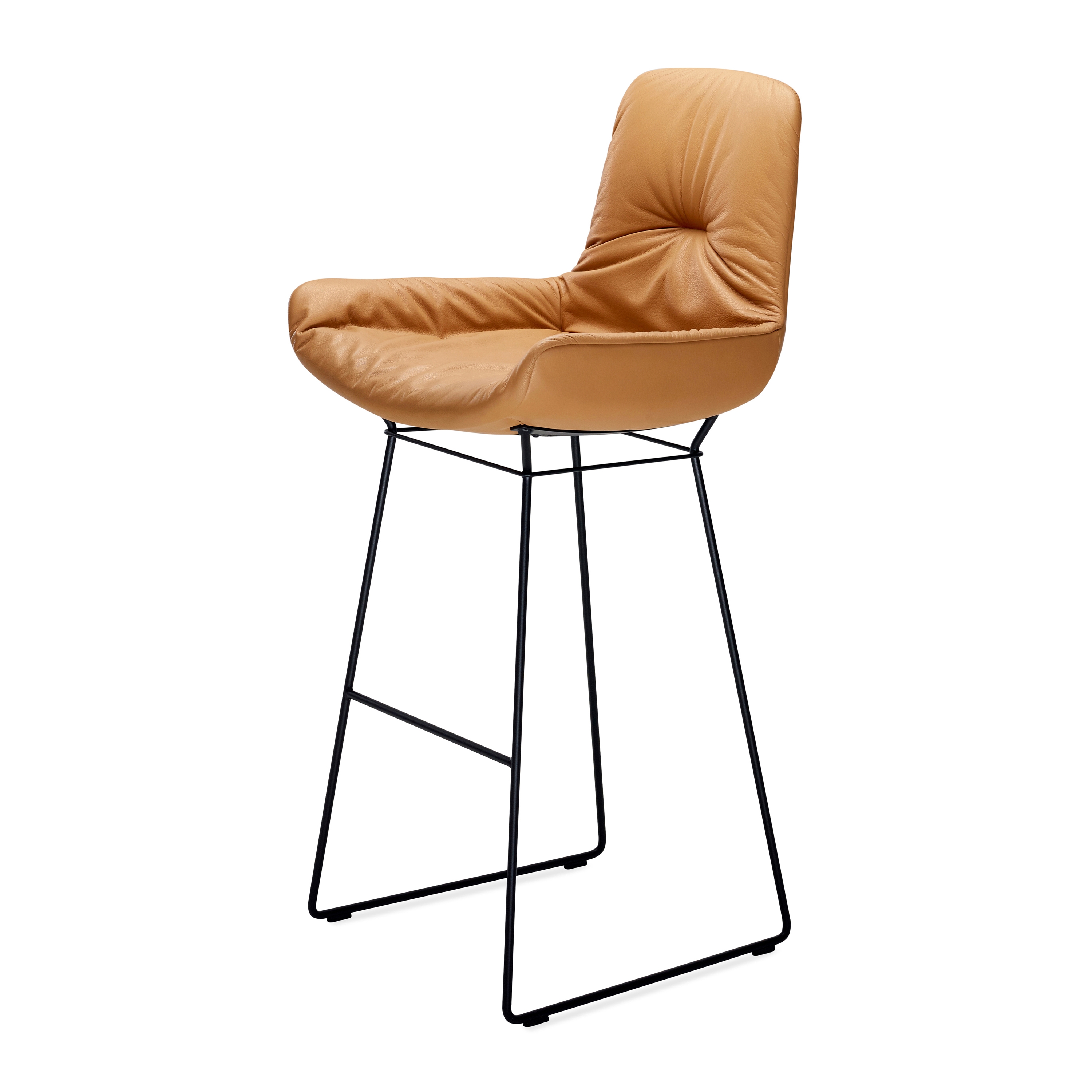 Mostra il prodotto Leya | Bar Armchair Low del produttore FREIFRAU MANUFAKTUR