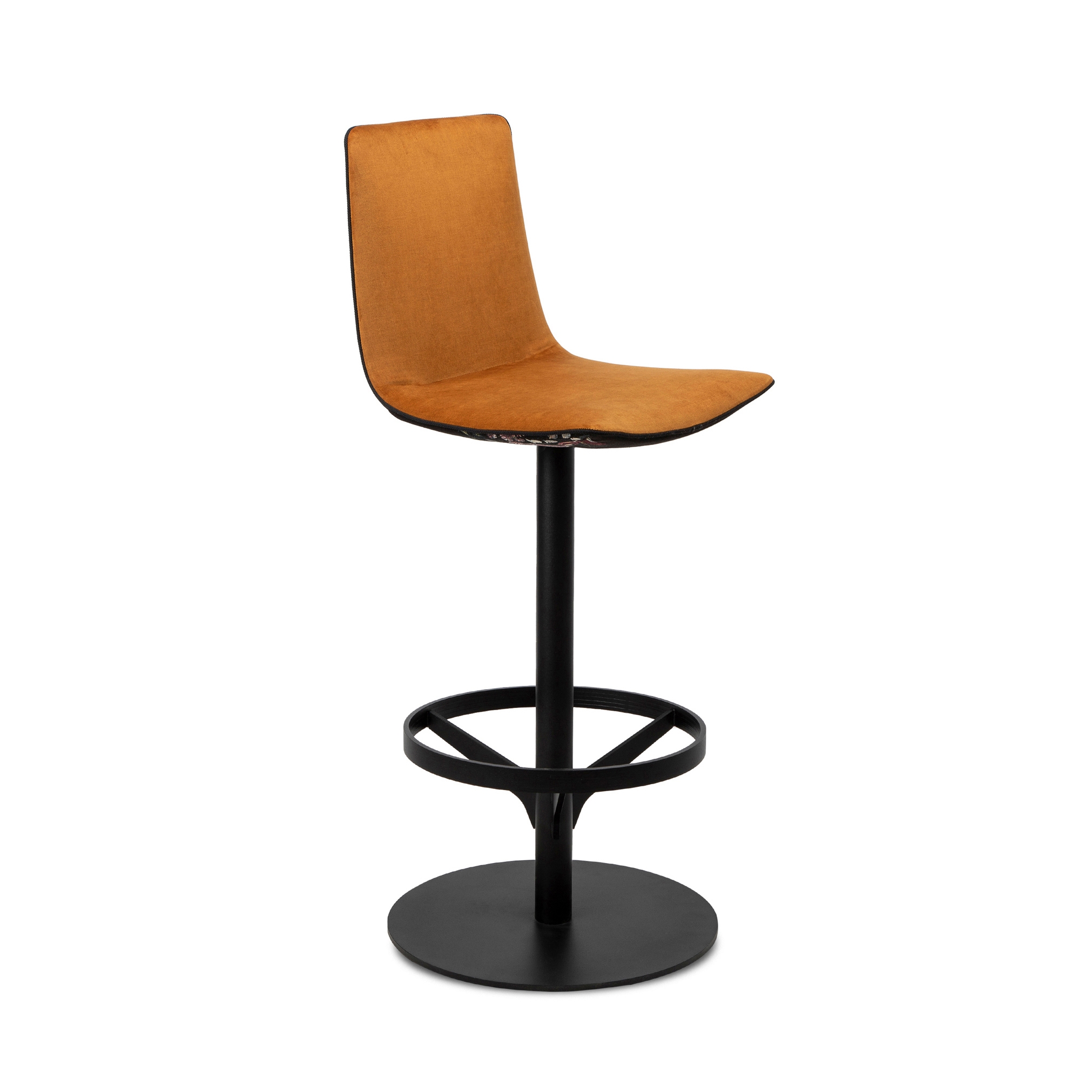 Display product Amelie | Counter Chair with central leg from manufacturer FREIFRAU MANUFAKTUR