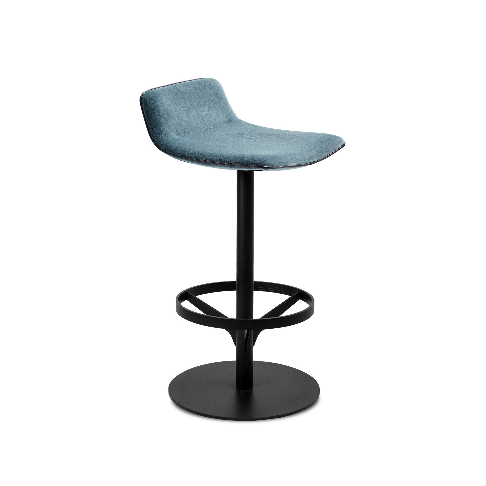Afficher le produit Amelie | Counterstool Low with central leg du fabricant FREIFRAU MANUFAKTUR