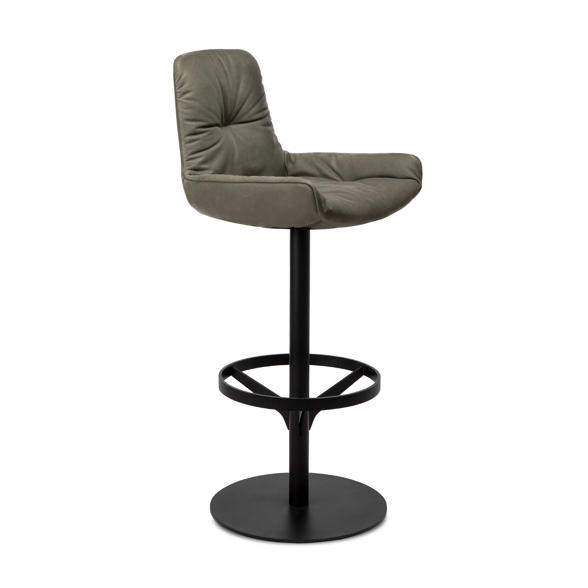 Leya | Bar Armchair Low with central leg
