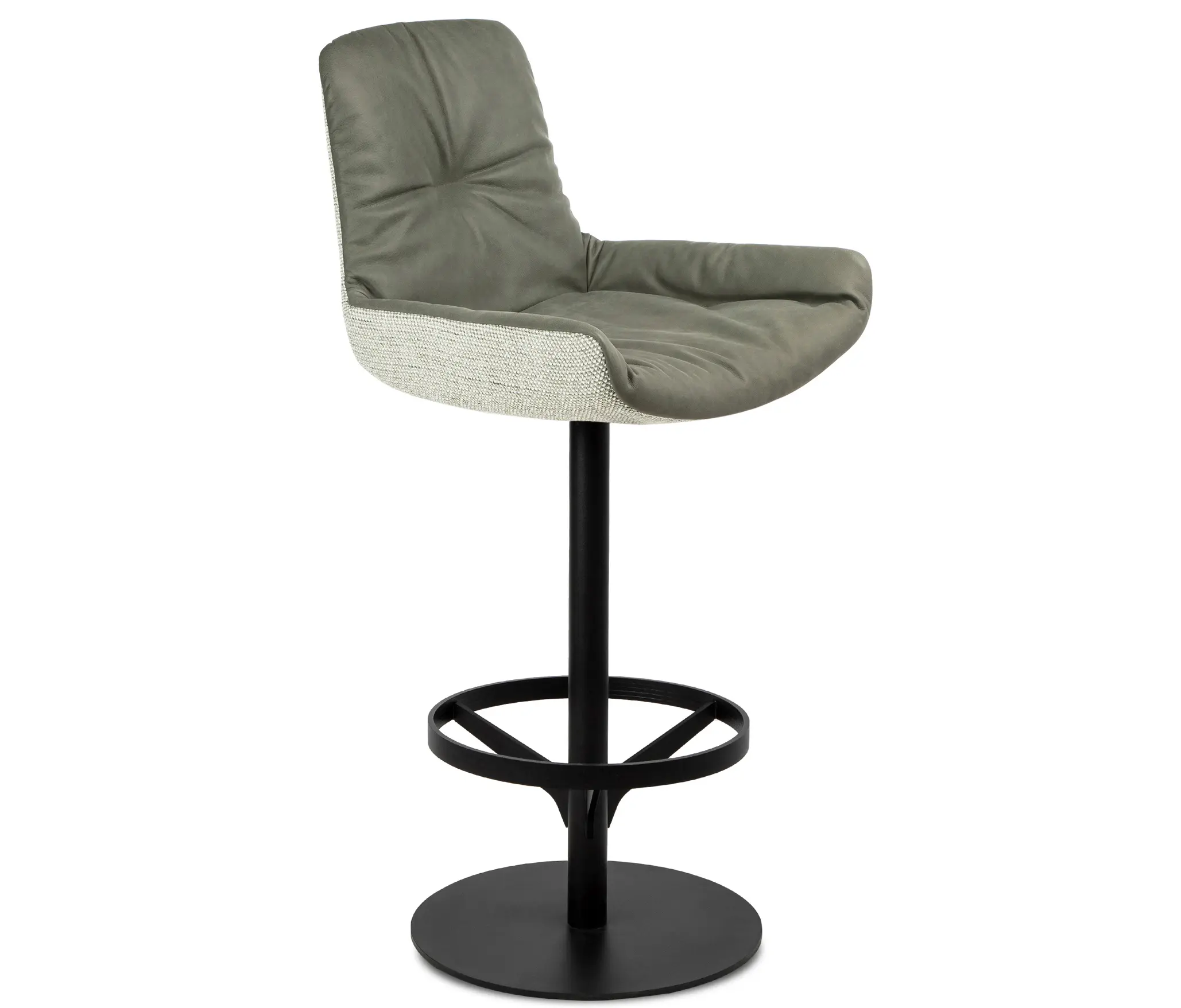 FREIFRAU MANUFAKTUR - Leya | Counter Armchair Low with central leg