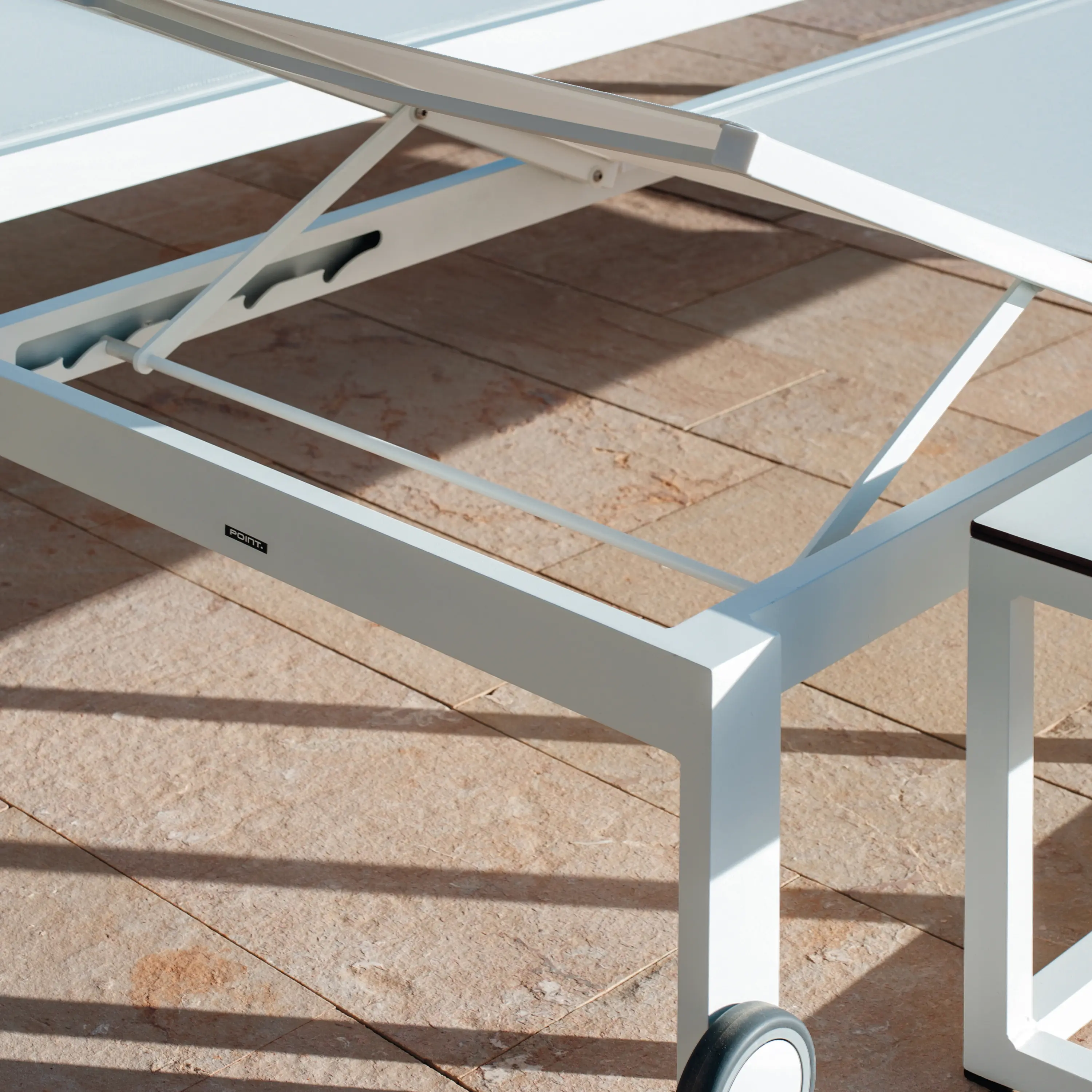 Point - Jazz | Side Table