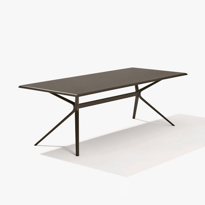 Moai rectangular table