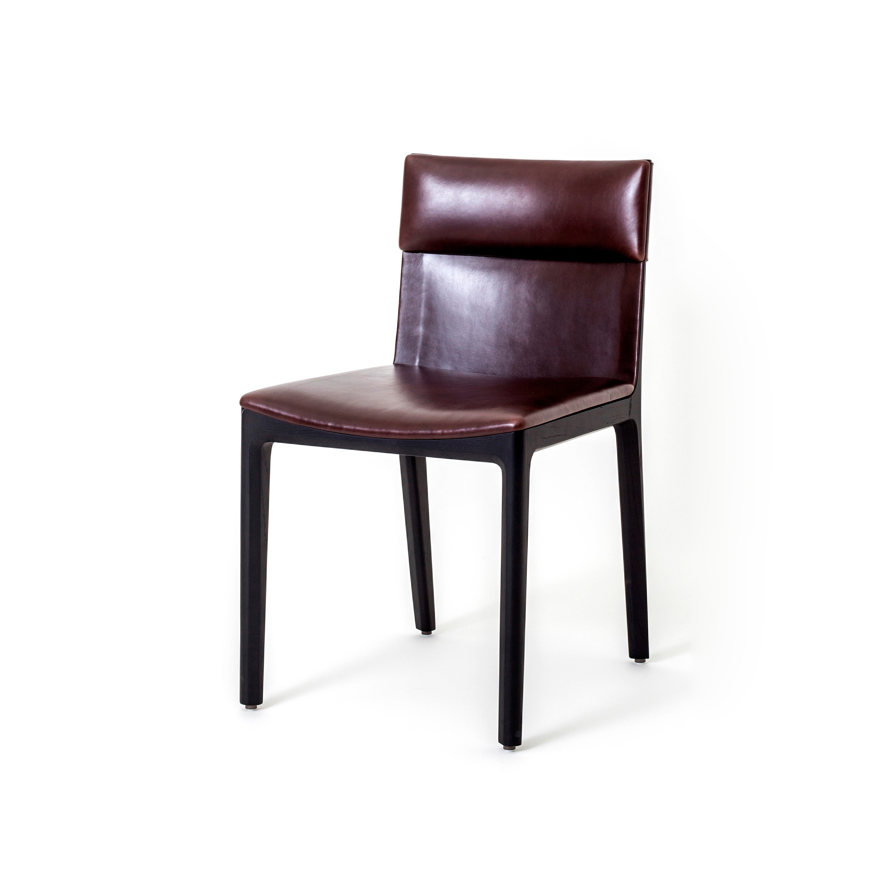 Mostra il prodotto Taylor Dining Chair del produttore Stellar Works