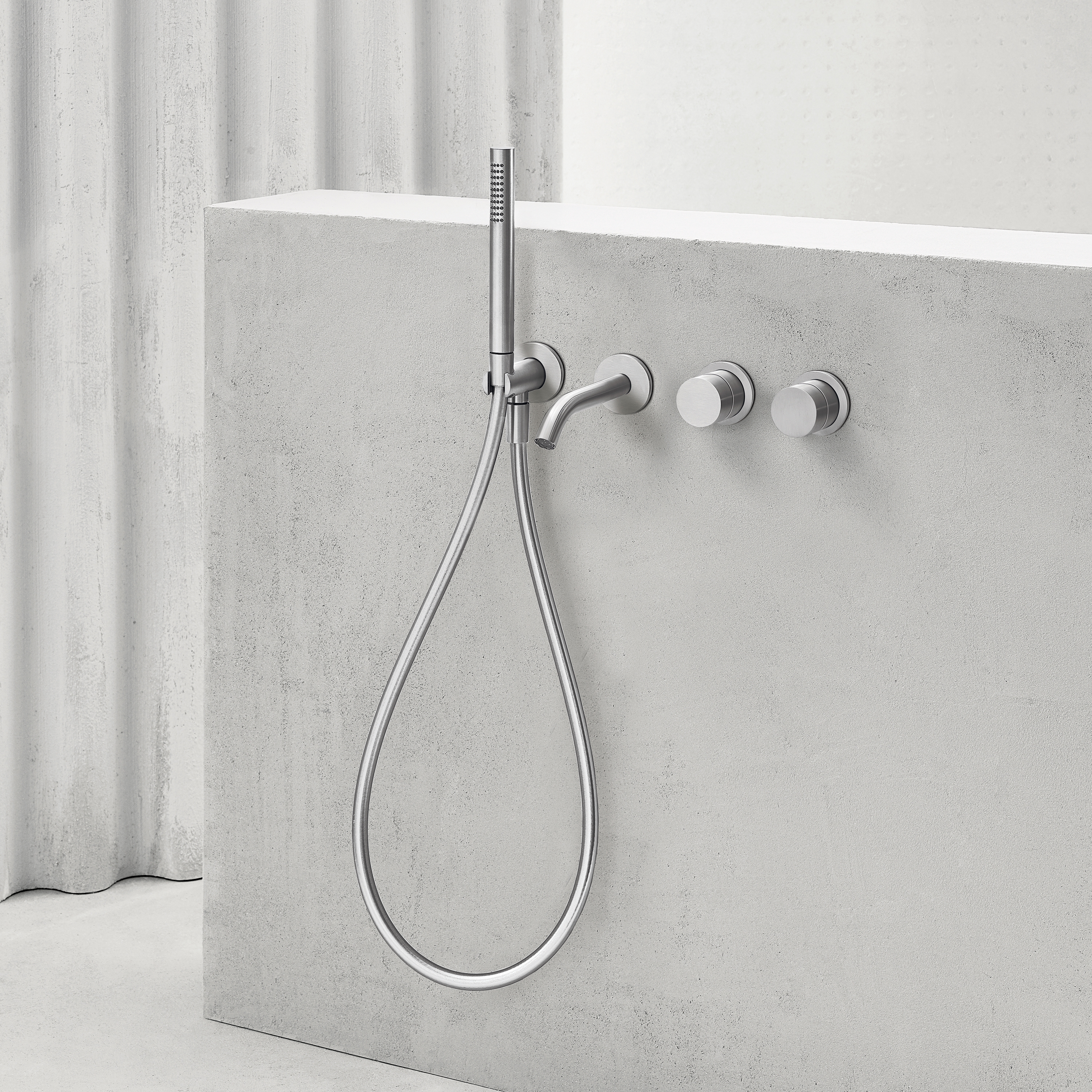 Afficher le produit AA/27 Aboutwater Boffi e Fantini | Mitigeur bain-douche à encastrer du fabricant Fantini