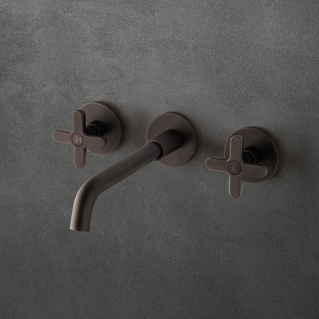 Display product Icona Classic | Wall-mount washbasin mixer from manufacturer Fantini