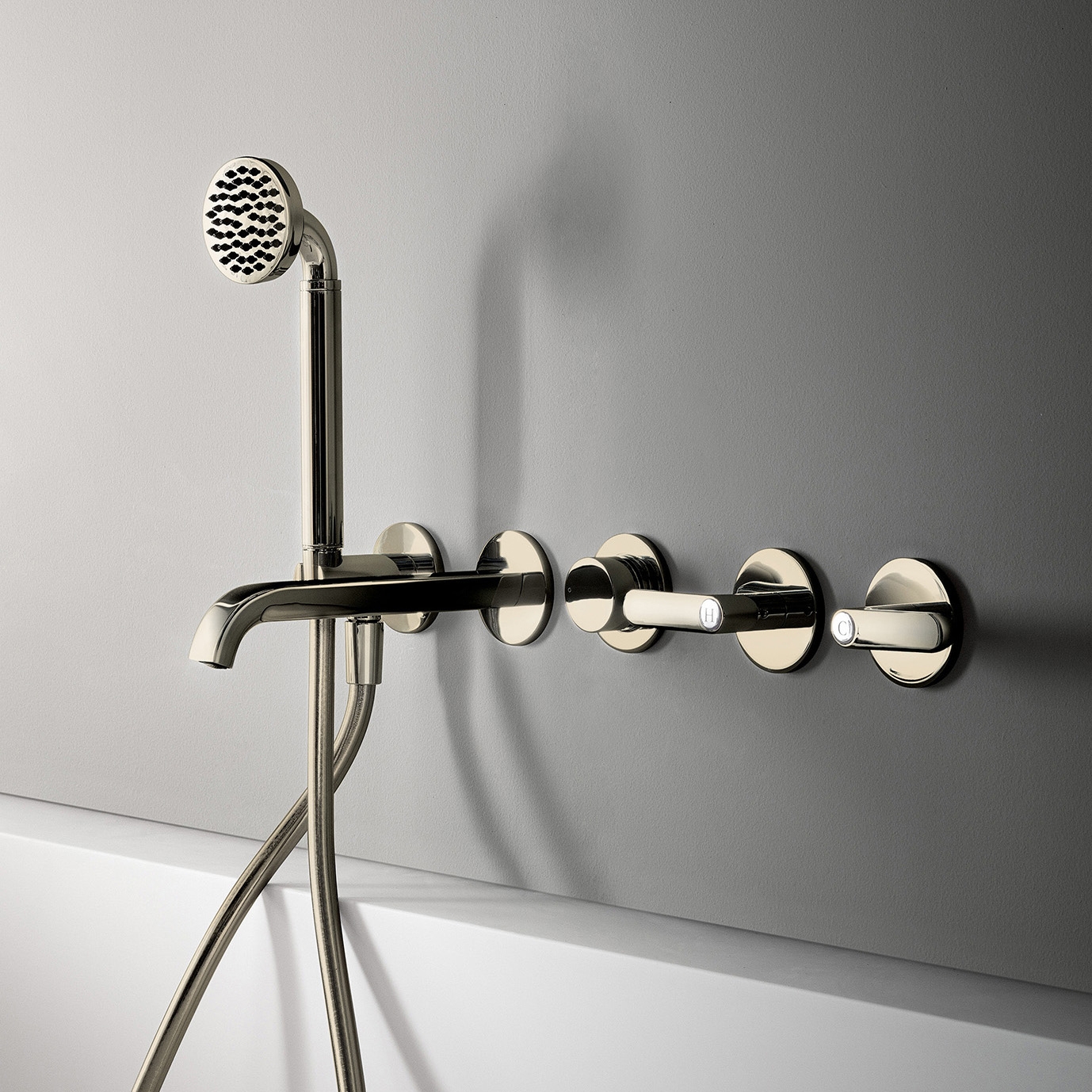 Afficher le produit Icona Deco | Built-in bathtub mixer du fabricant Fantini